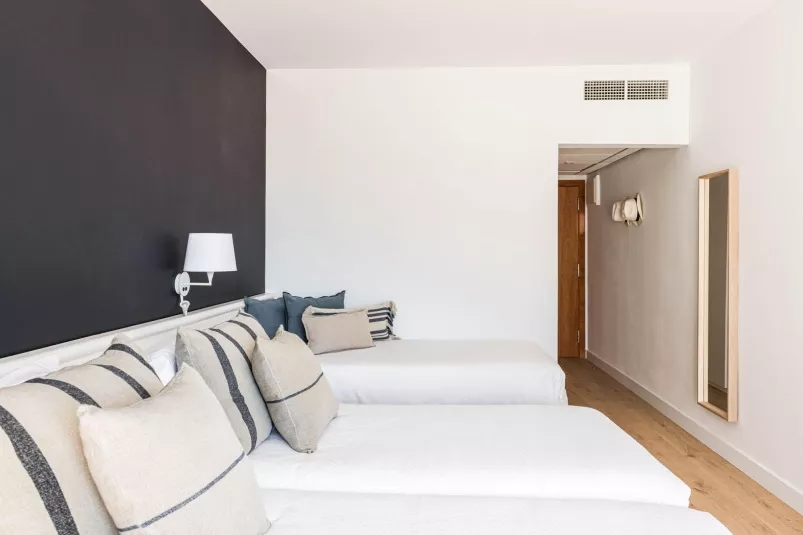 Triple Room 6