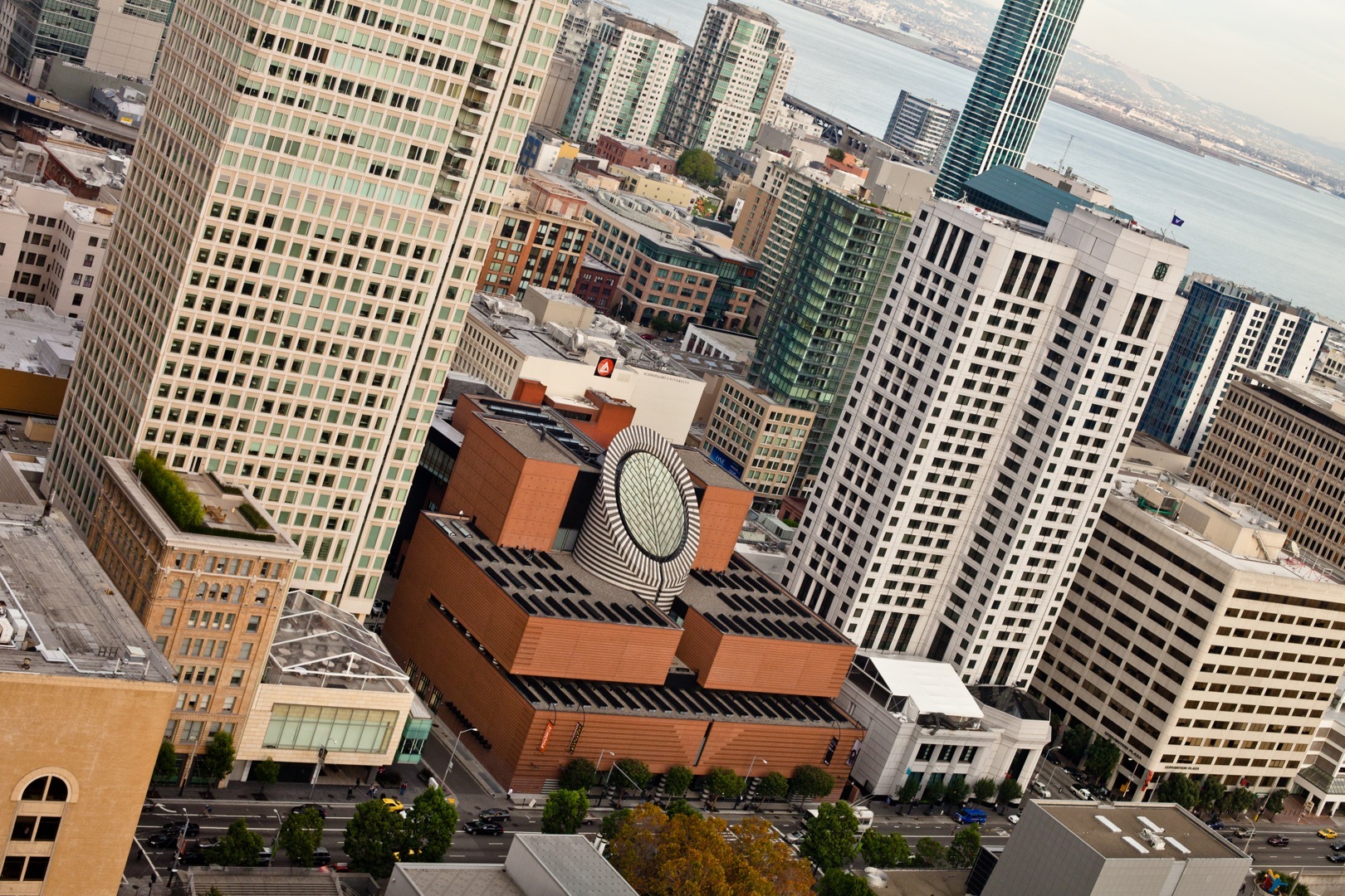 USA - California - San Francicso - Museum of Modern Art areal.jpg