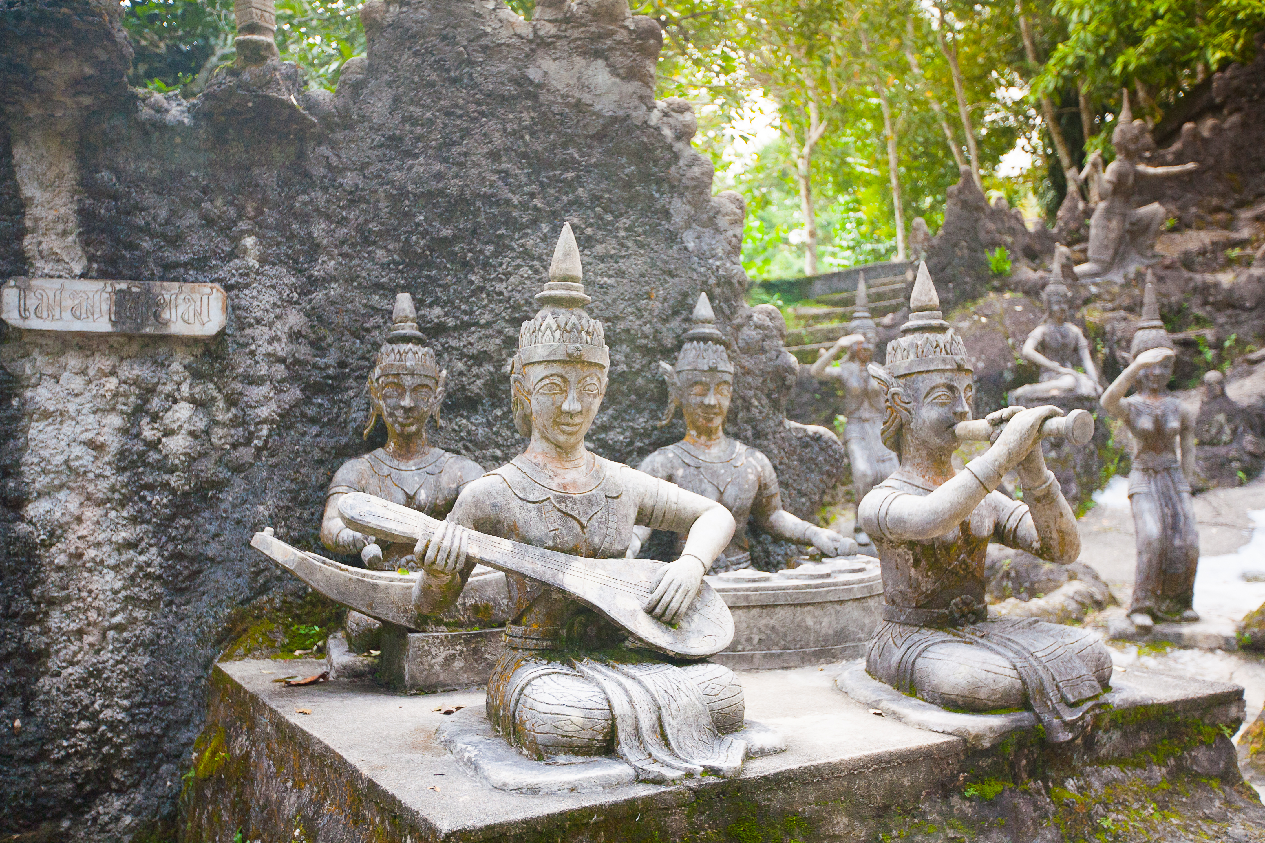 shutterstock_253325287 Tanim magic Buddha garden, Koh Samui island, Thailand.jpg
