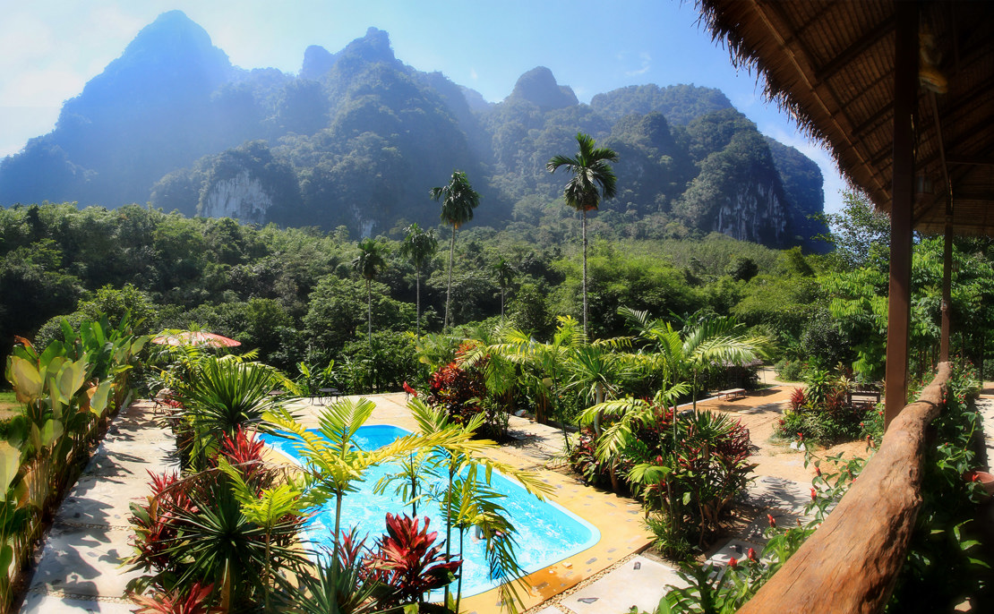 Elephant Hill_Pool.jpg