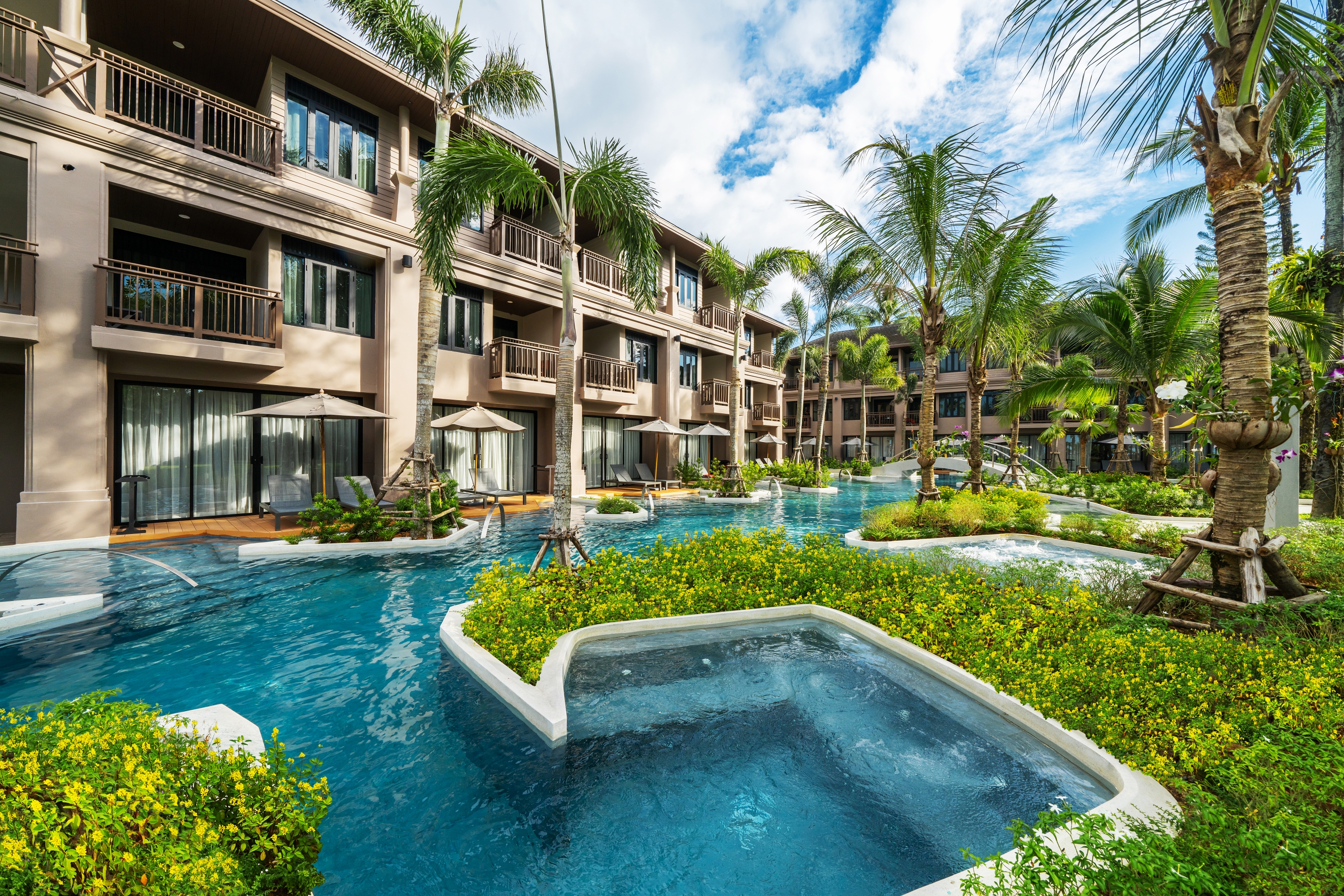 Hotel Outdoor Seaside Wing 1