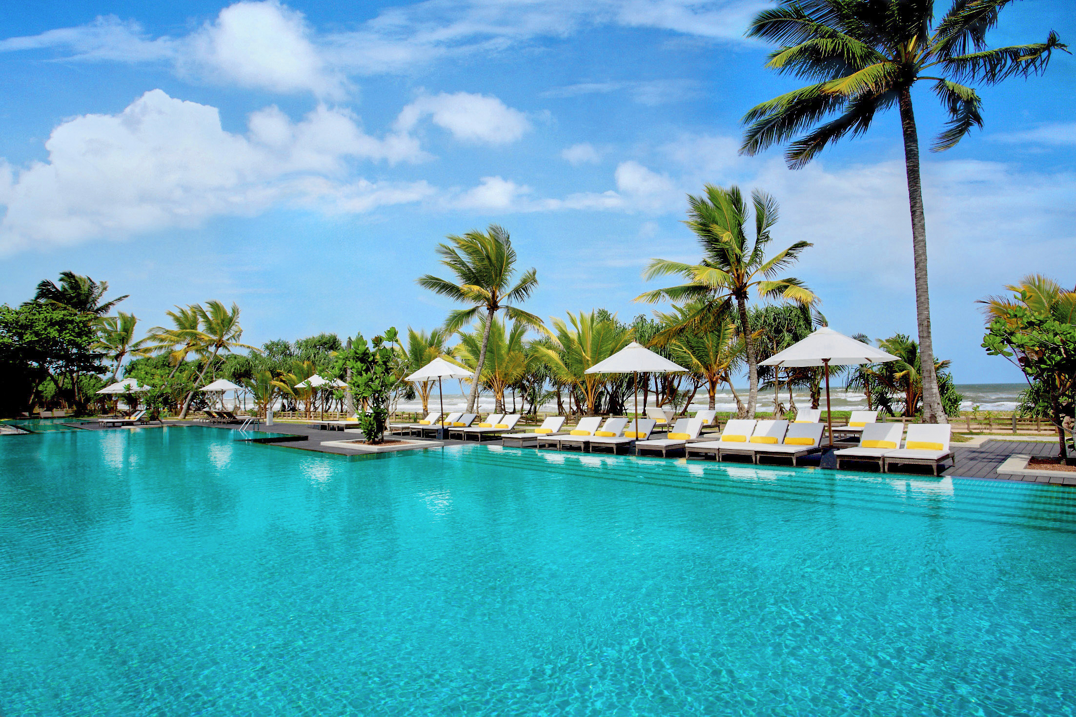 NH Bentota Ceysands Resort Swimming Pool(4)
