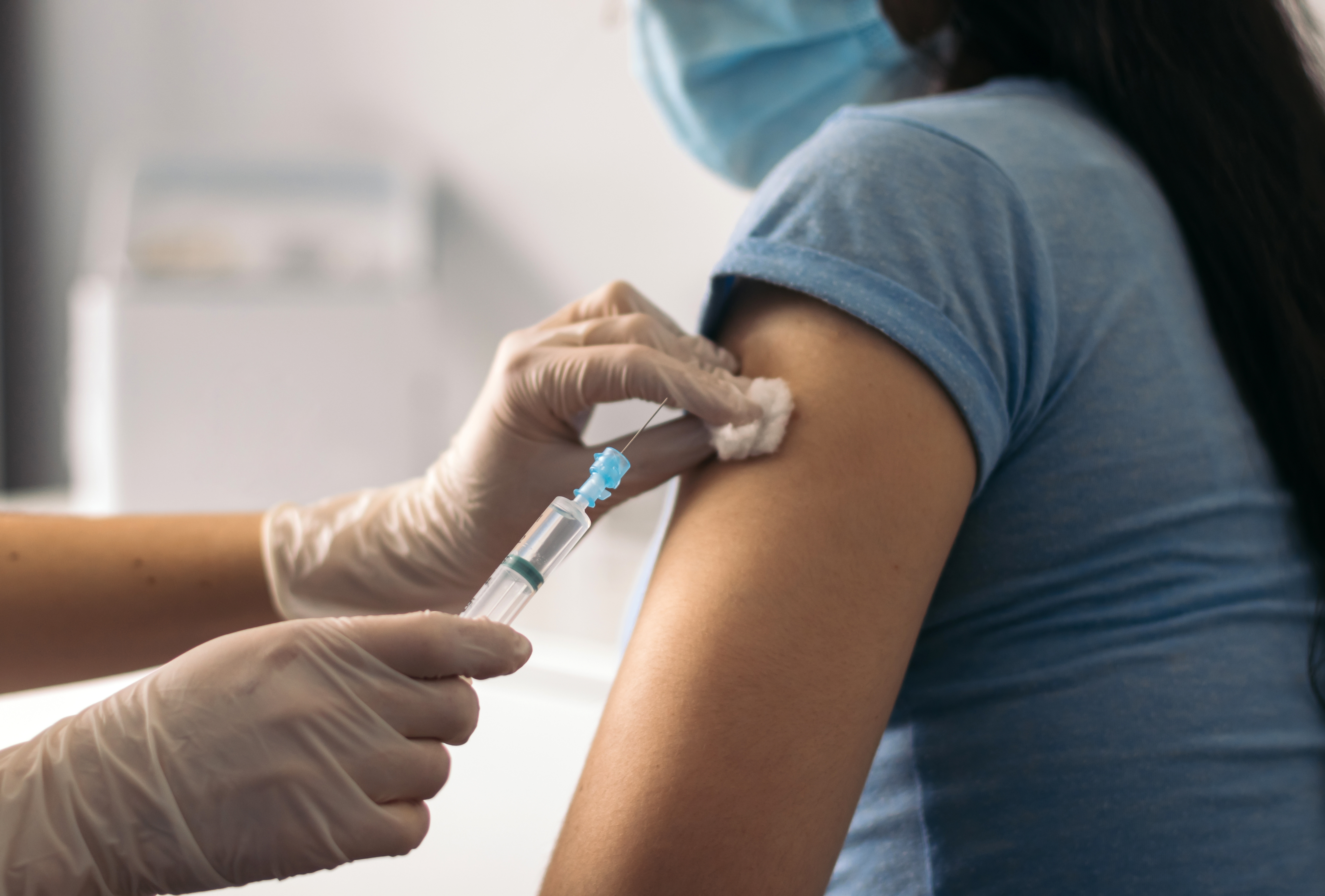 Vaccine Shutterstock 2431014693