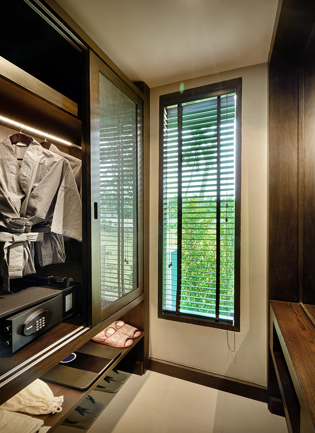 Room 102 (4)