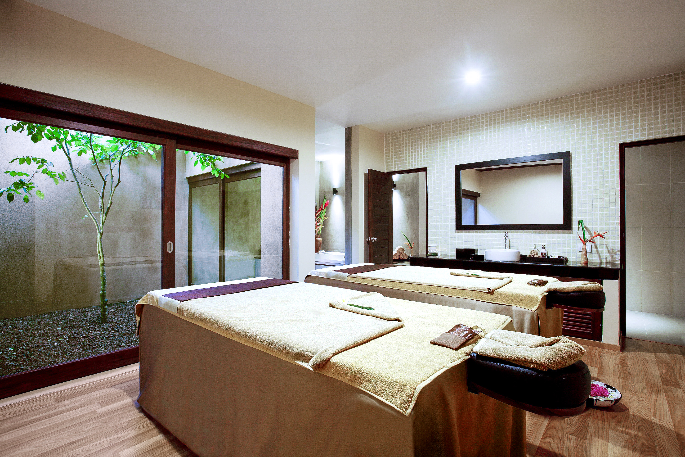 NH Bentota Ceysands Resort Spa Treatment Room Twin Bed