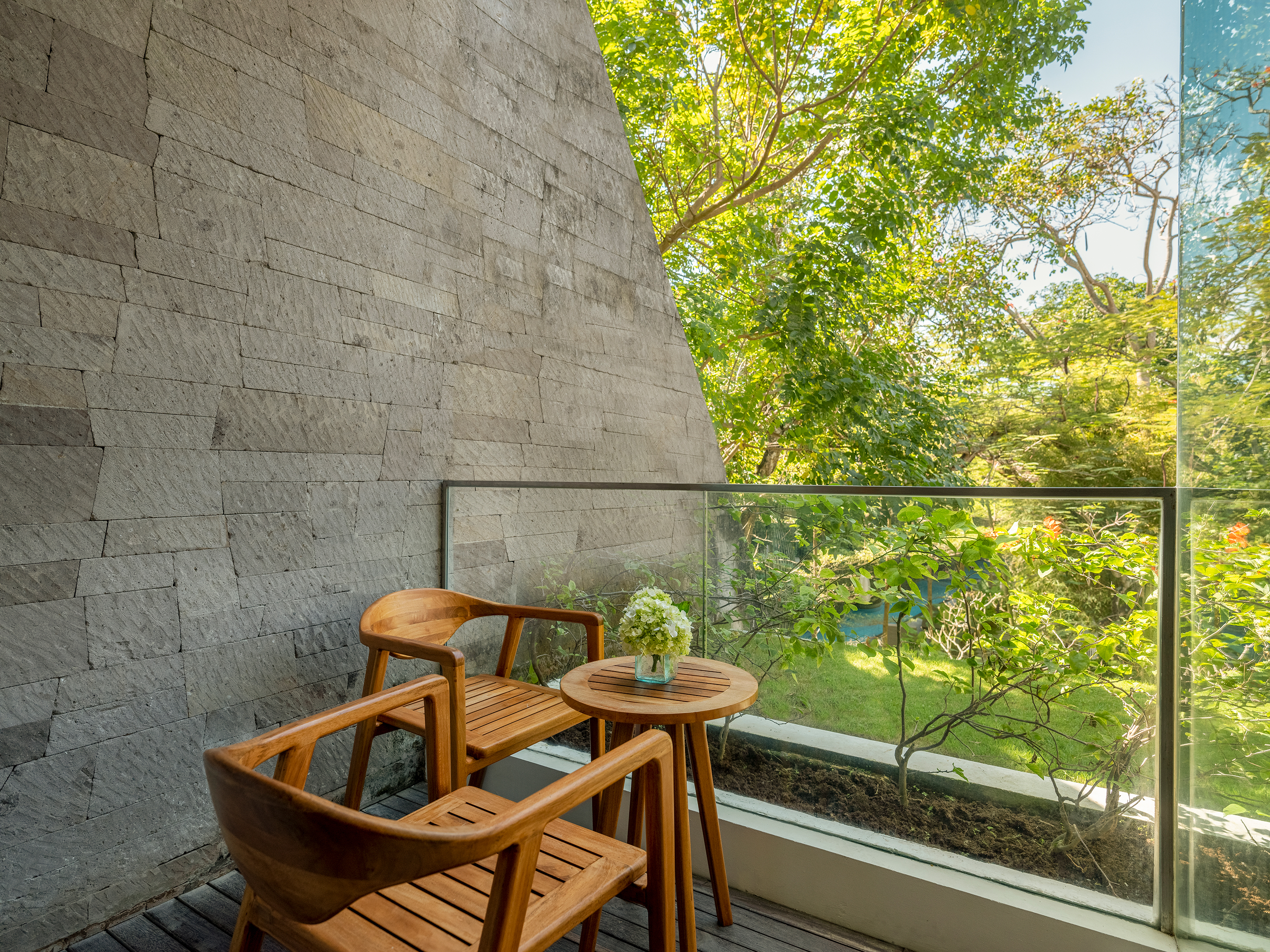 MSR 2.1.6. WGV Balcony