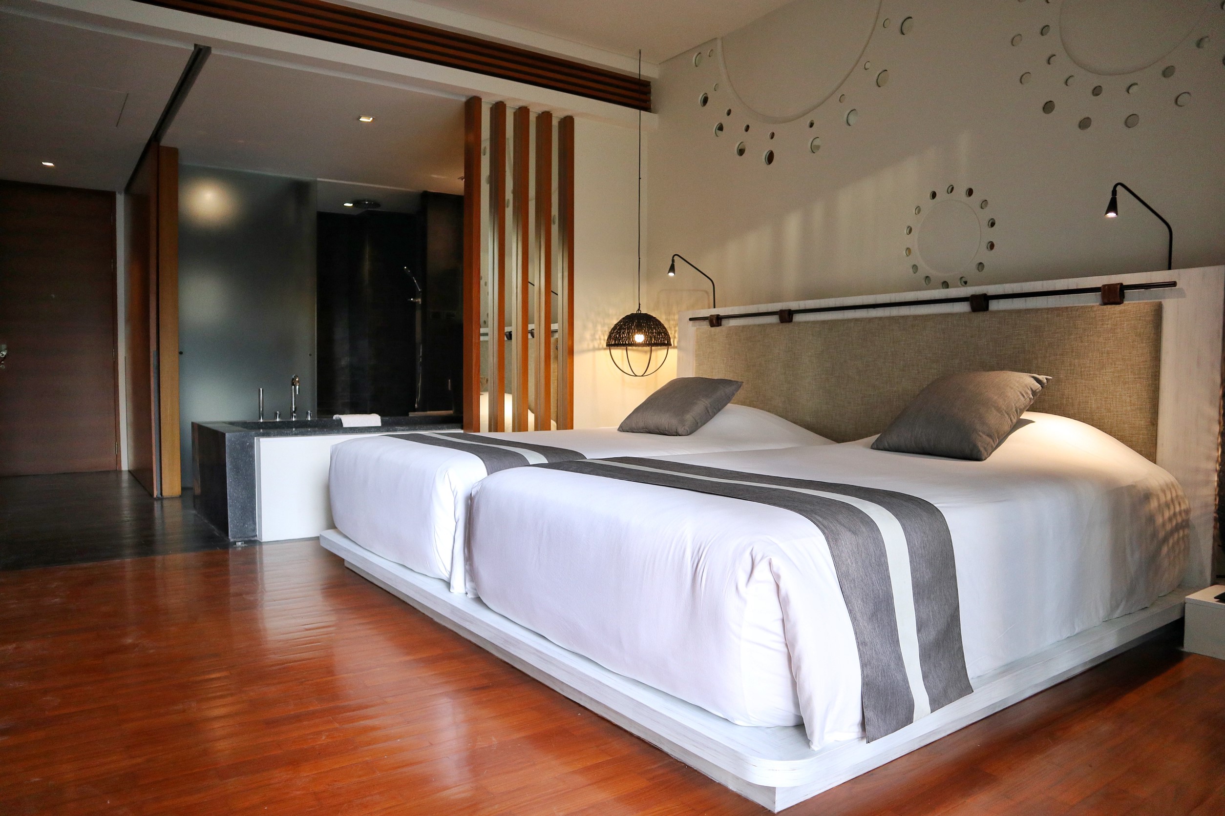 VALLEY DELUXE SCENERY (8)