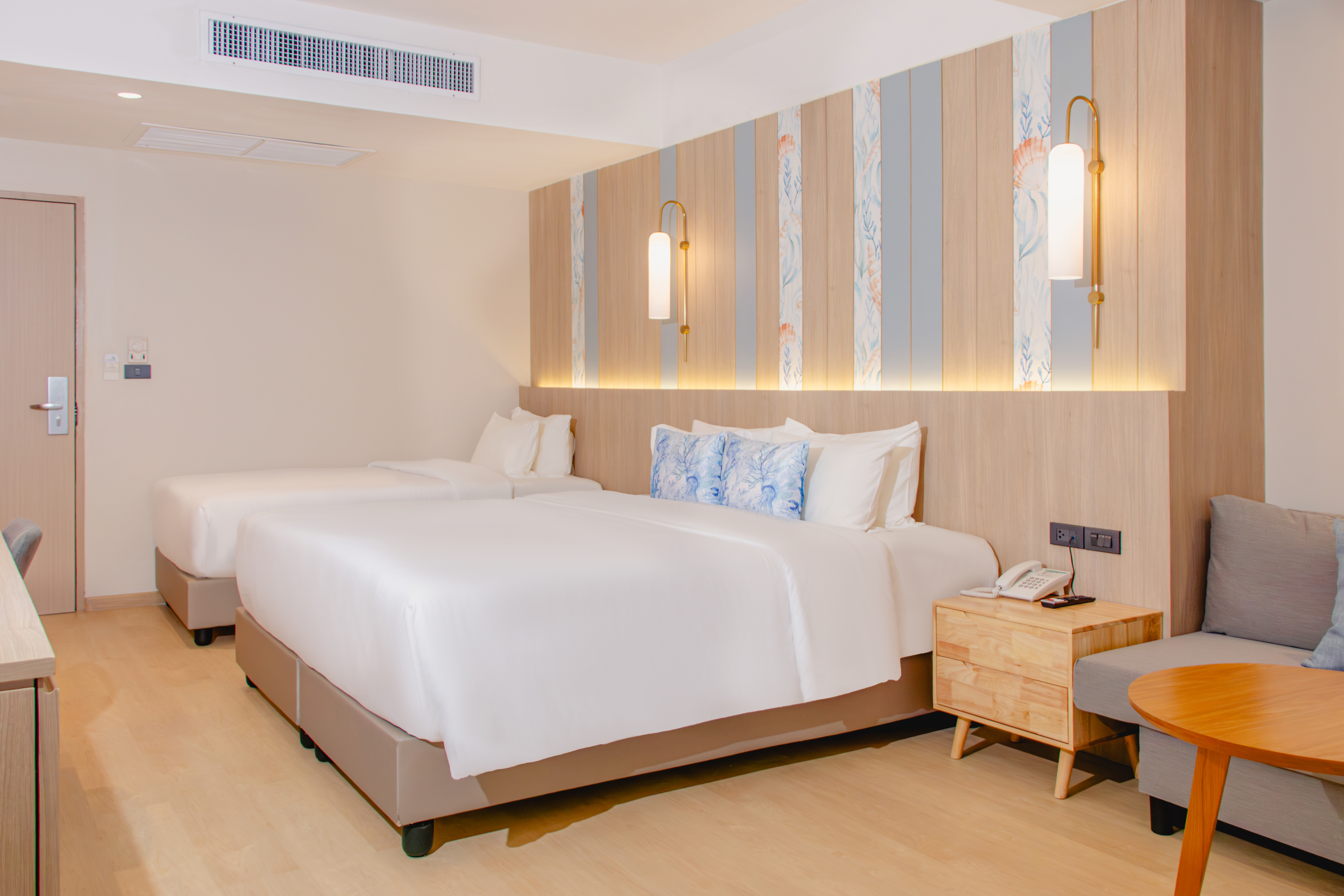 Grand Family Room (5)