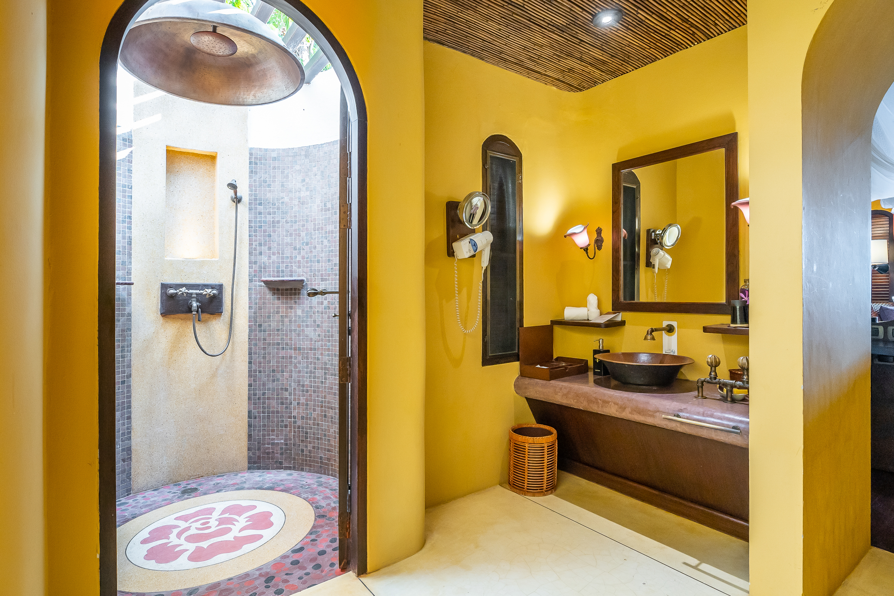 Garden Villa Bathroom