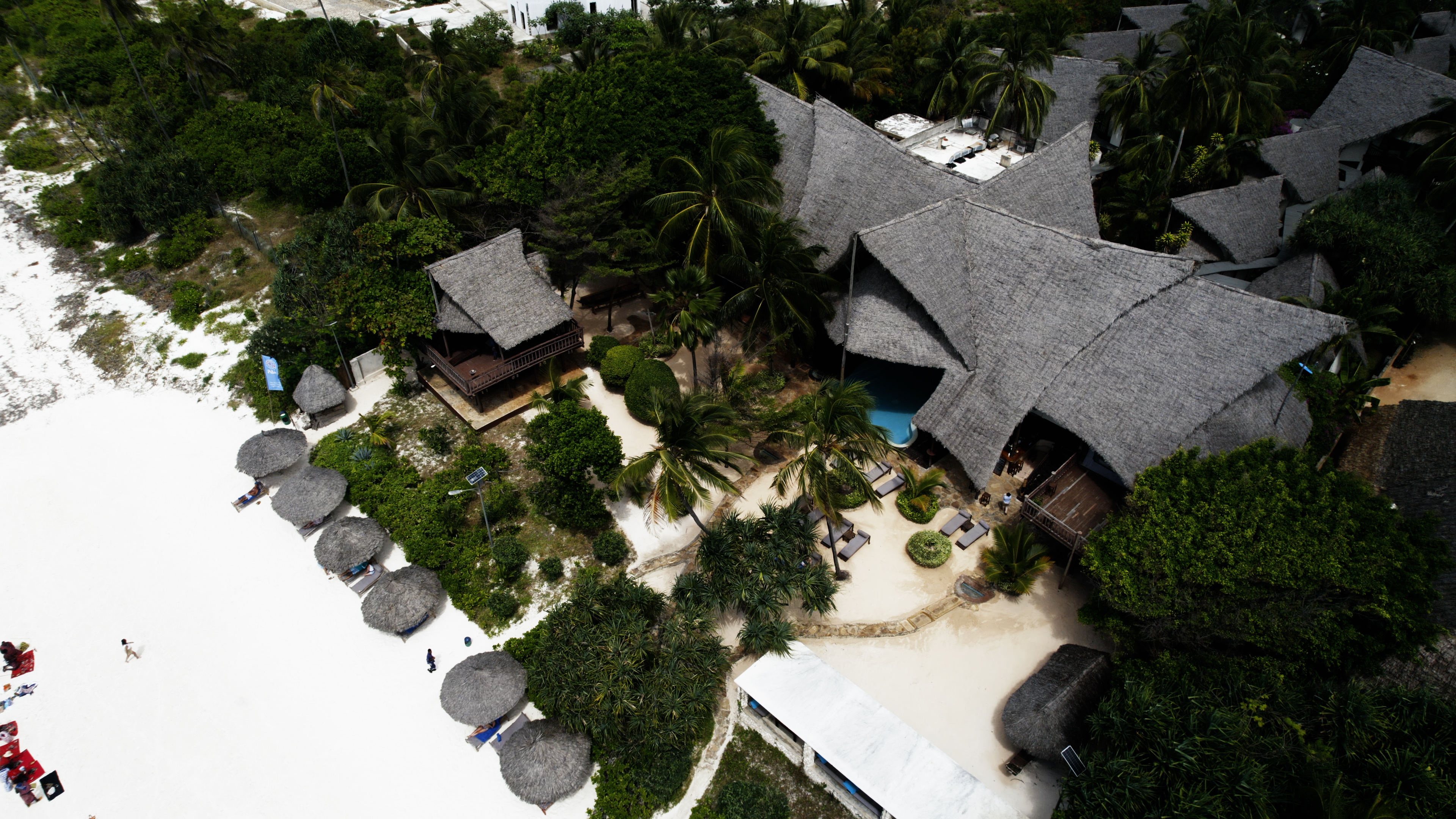 DJI 0377.00 00 13 08.Still012