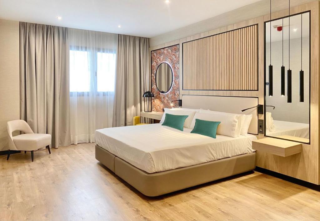 Double Room 1