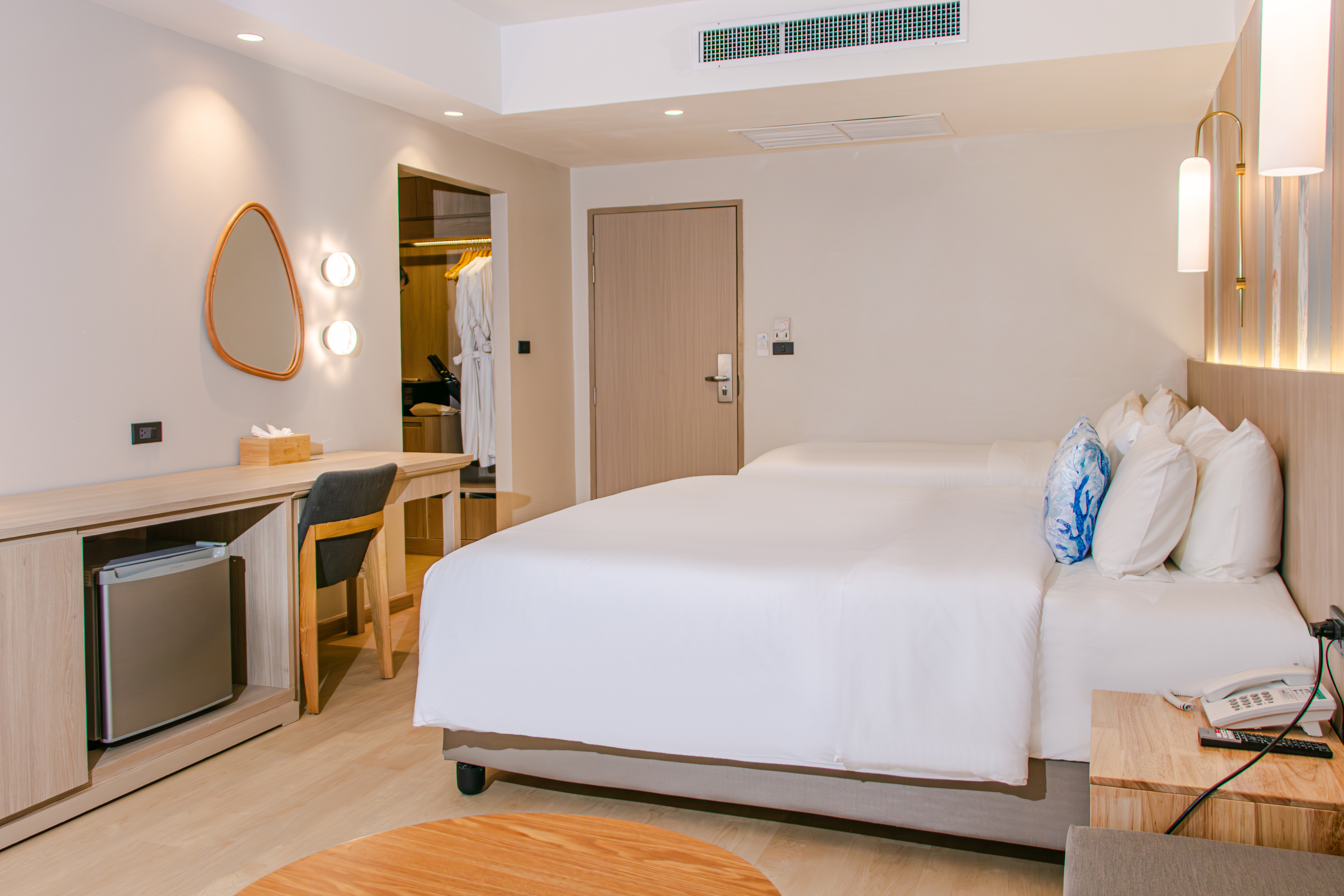 Grand Family Room (6)