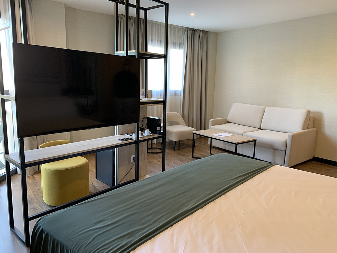 Triple Room 2