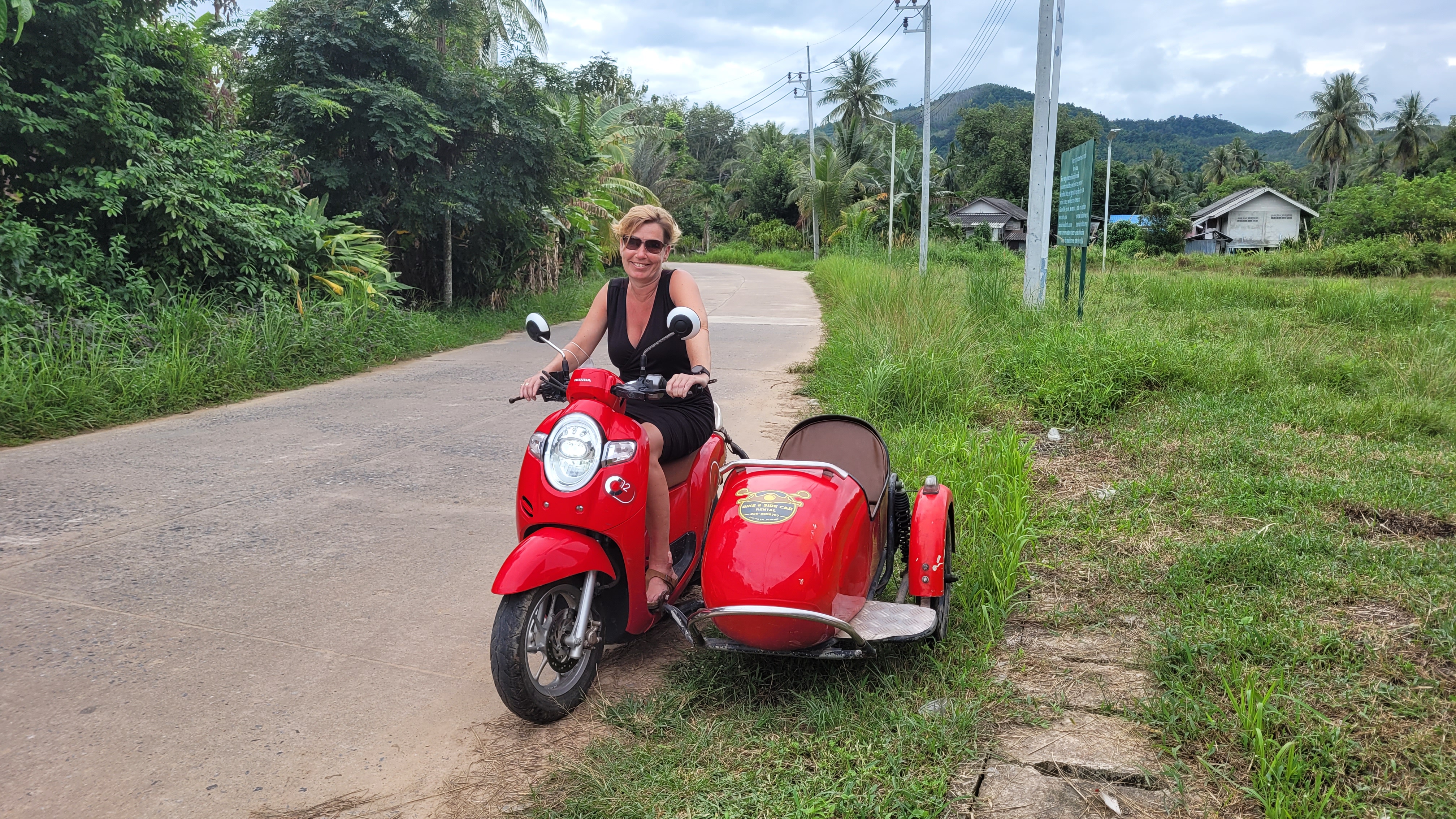 Koh Yao Yai På Scooter