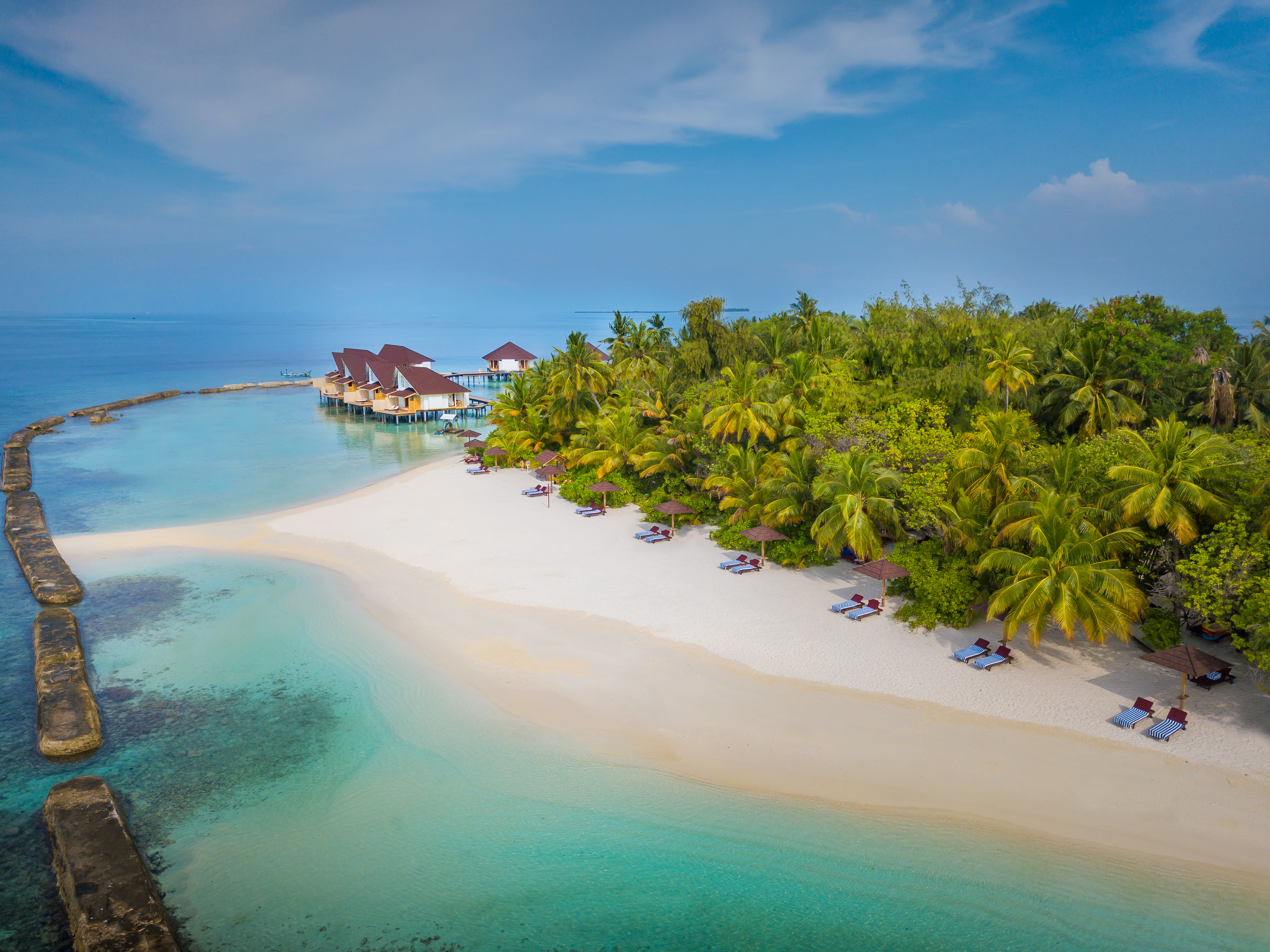 Elaidhoo Maldives By Cinnamon Beach View 02