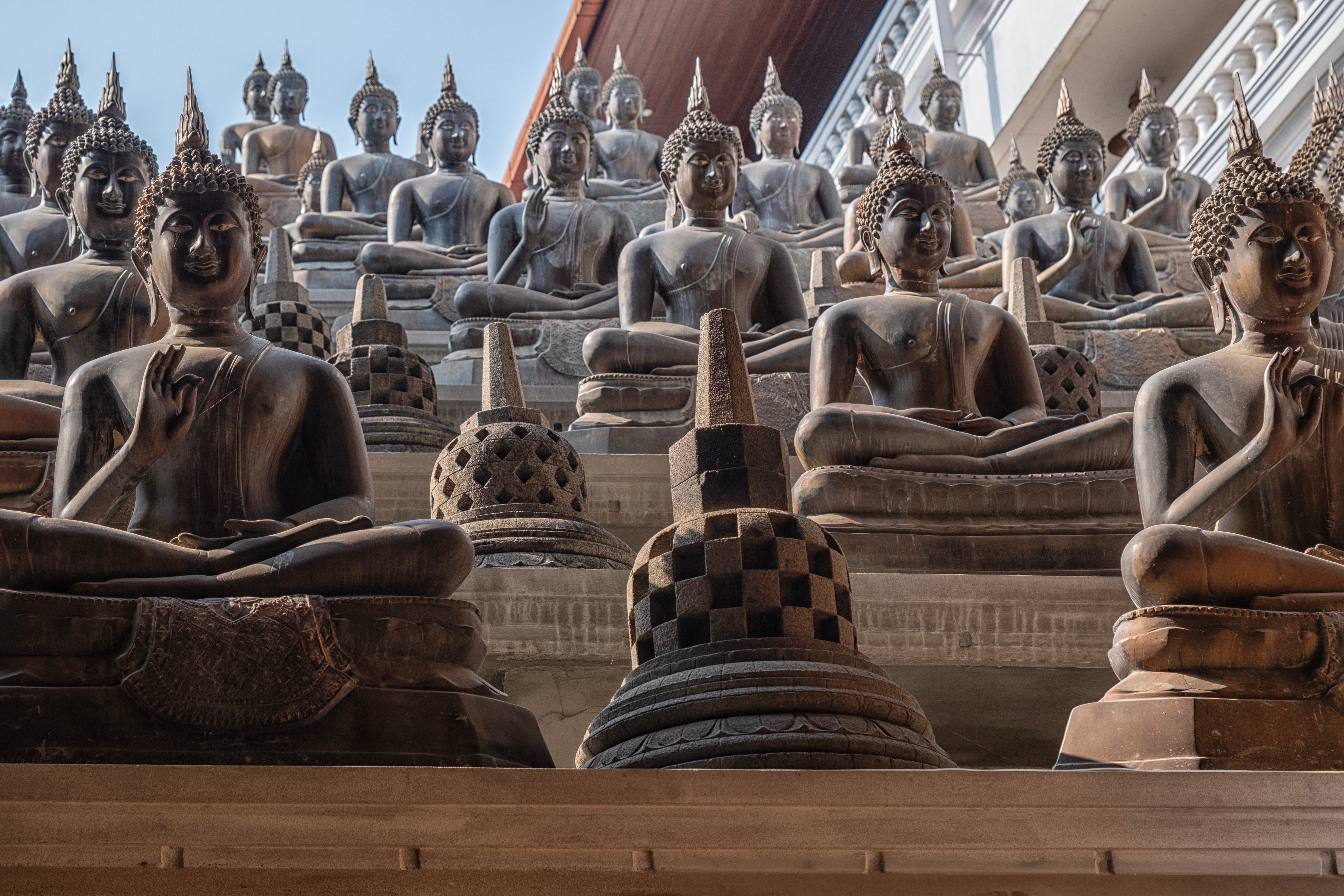 Gangaramaya Temple Colombo Shutterstock 2448432041