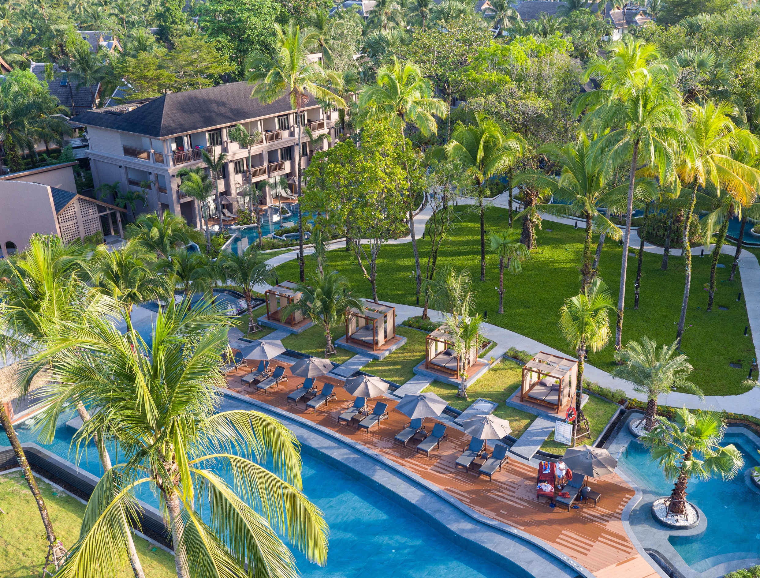 Bird Eye View Seaside Wing 3