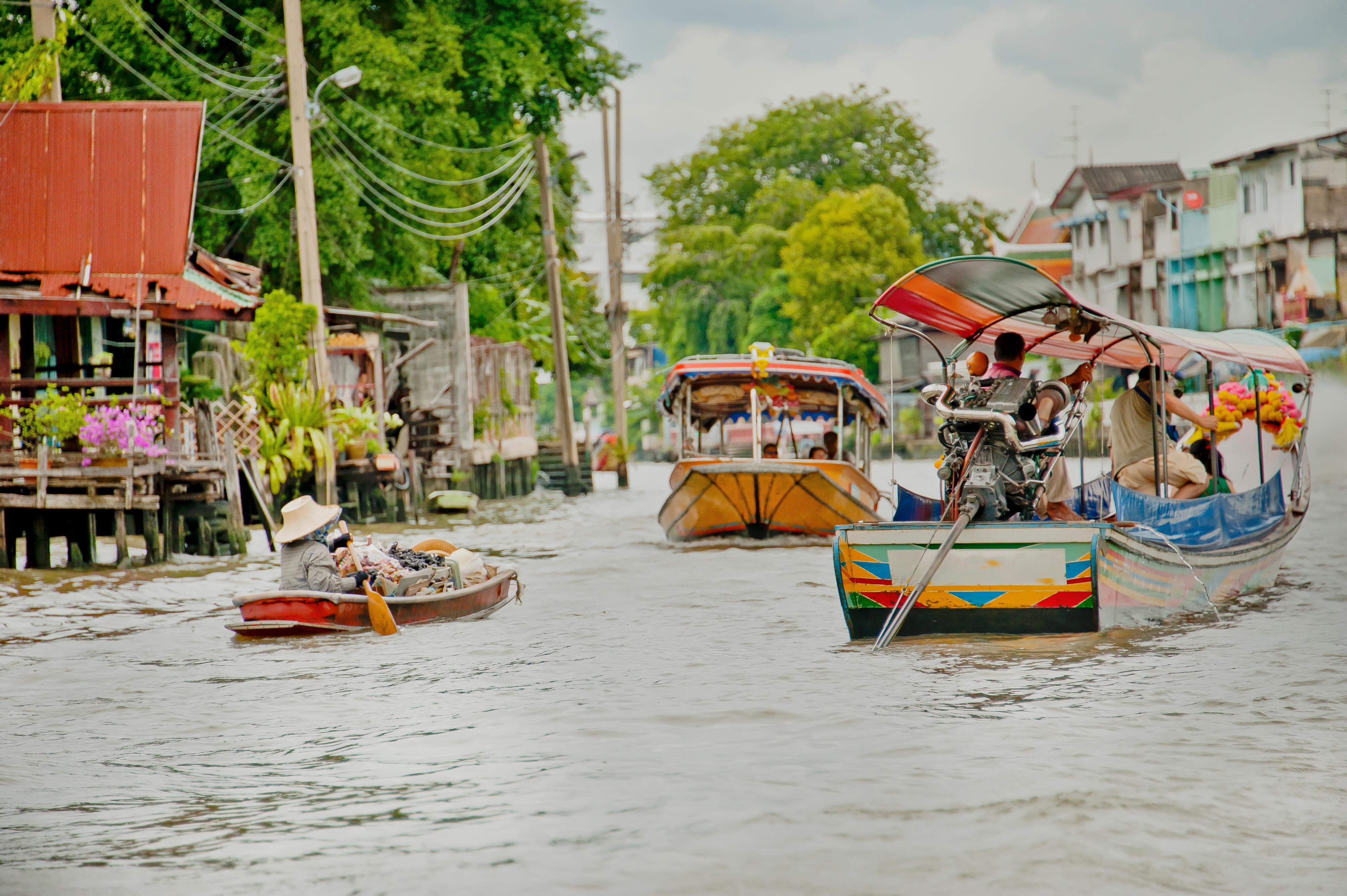 Shutterstock 1292529172 (Longtail Boat, An Experience Of Travel Or Tour In Thai Canal( Klong), Bangkok Noi, Thonburi, Thailand.)