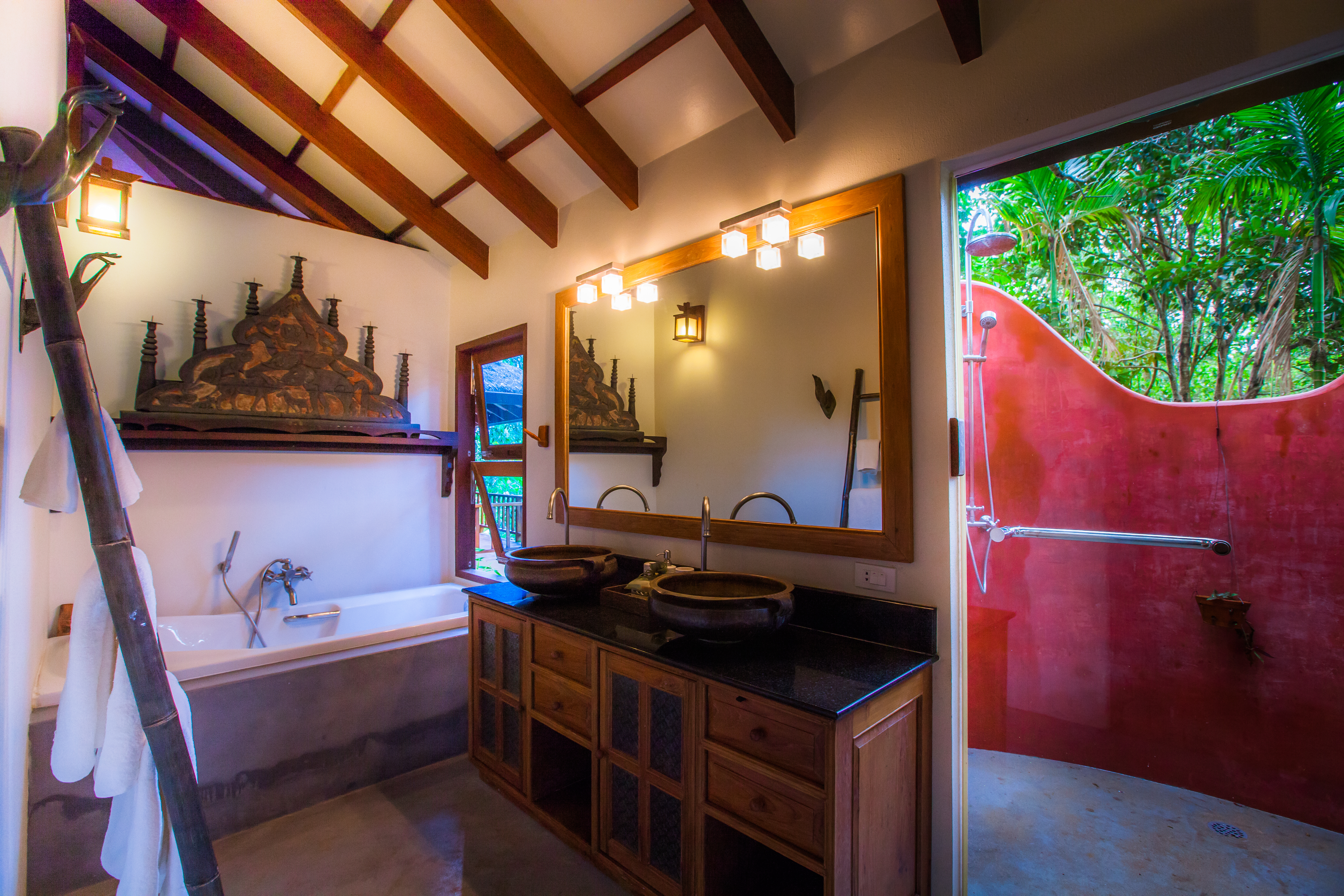 Baan Nai Faan Bathroom
