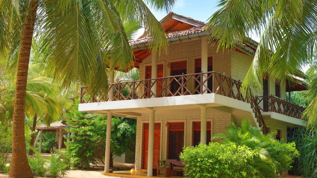 Beach Chalet