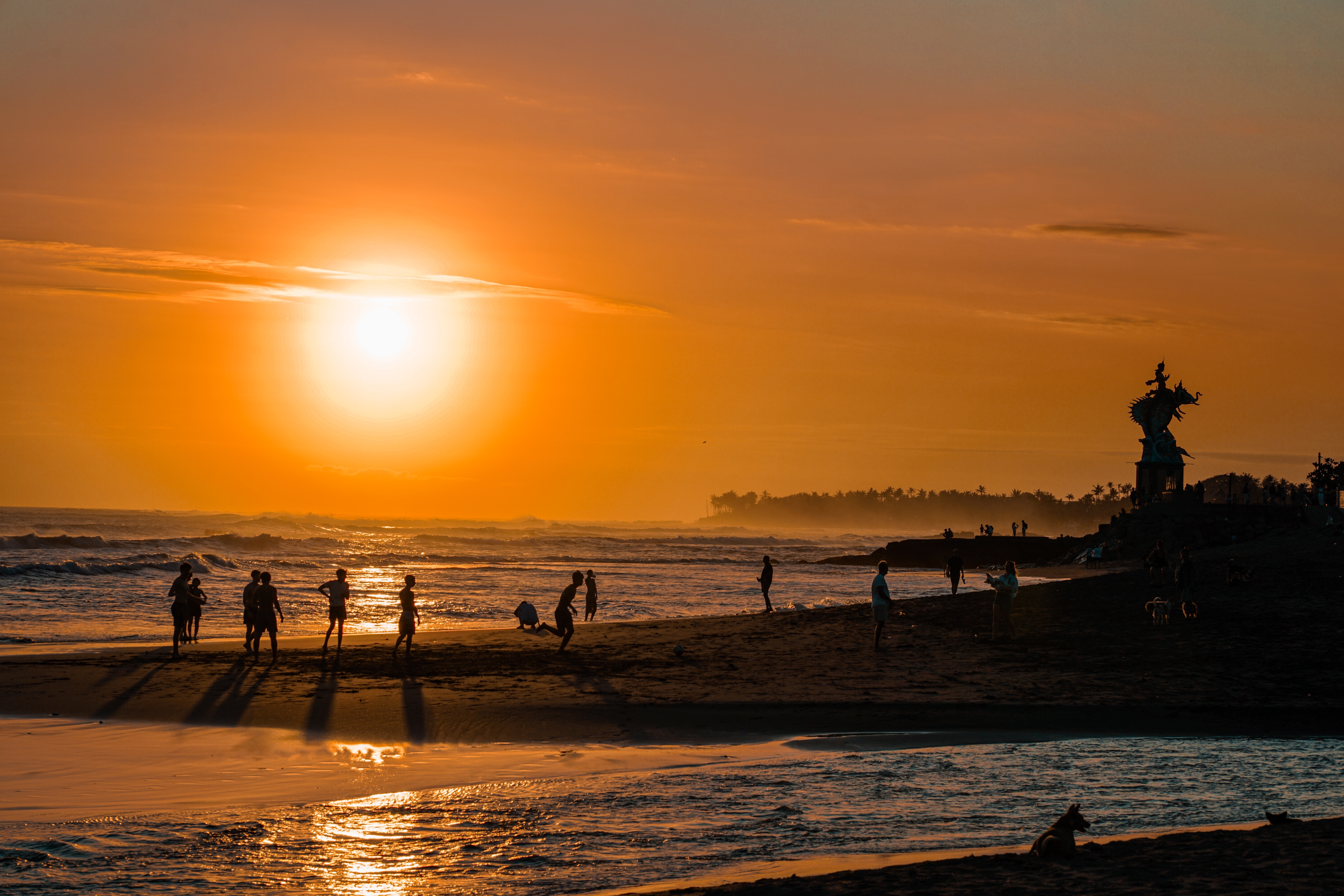 Shutterstock 2511309473 (Restauranter I Nærheden Af Pererenan Beach Bali)