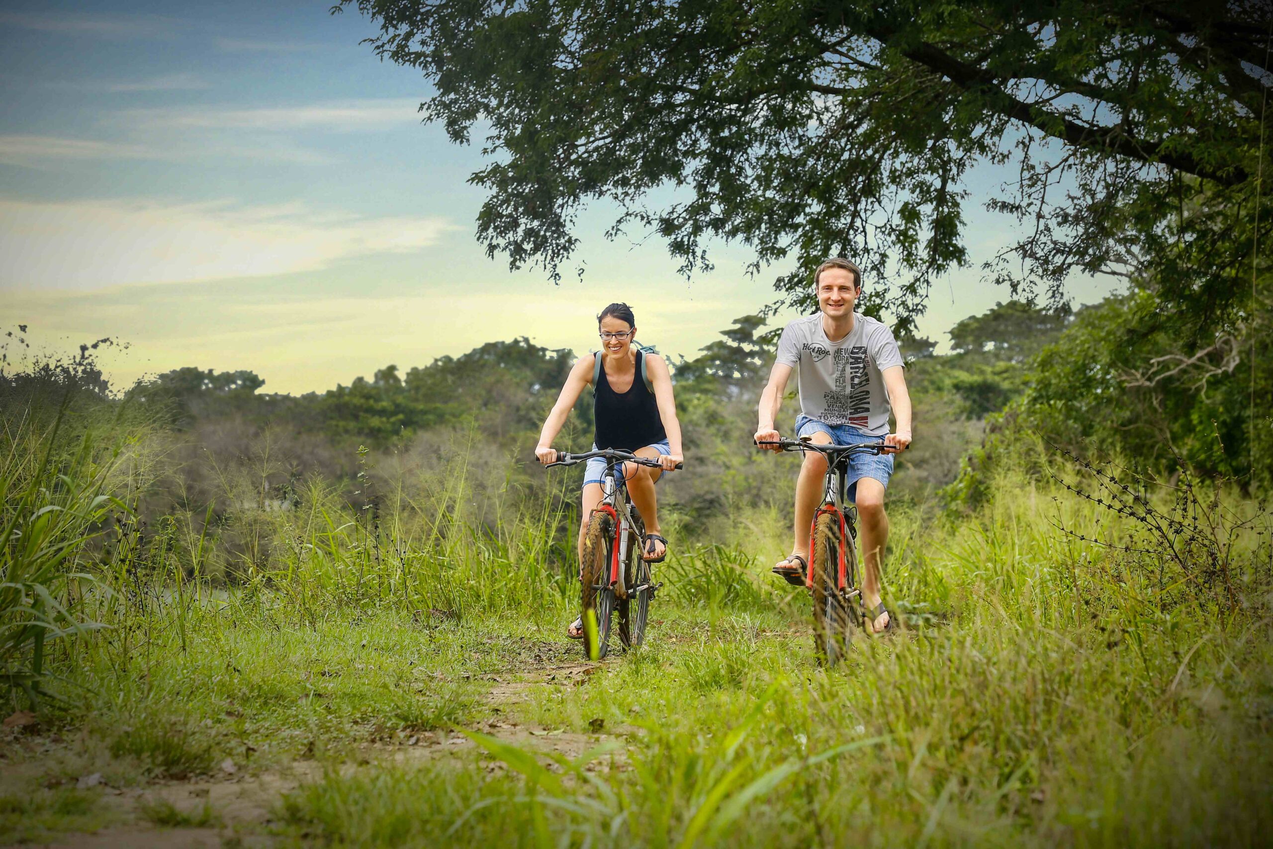 Lake Couple 5914 Scaled