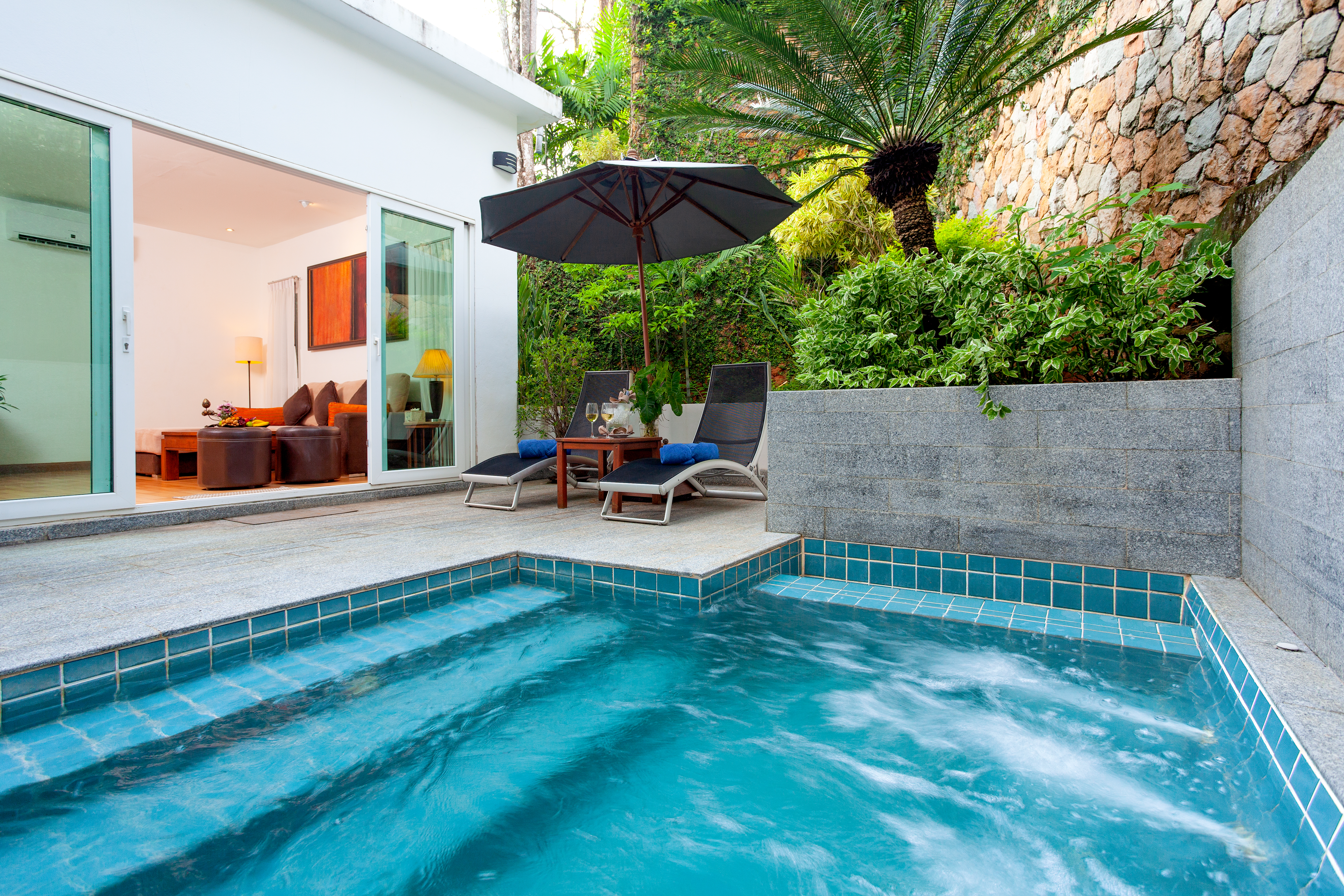 Hydropool Villa 08