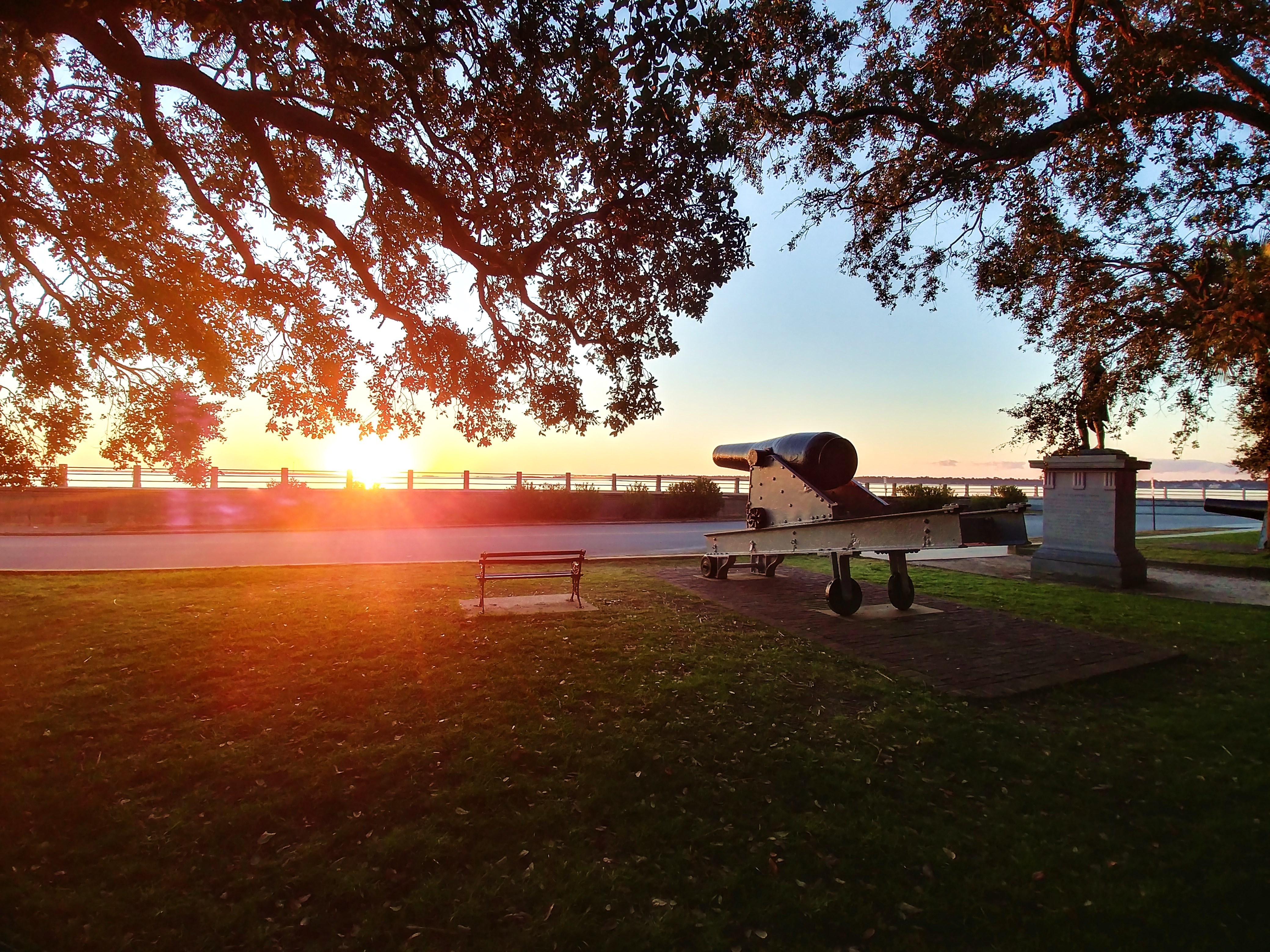 Shutterstock 752340661 White Point Garden Sunrise, Charleston SC