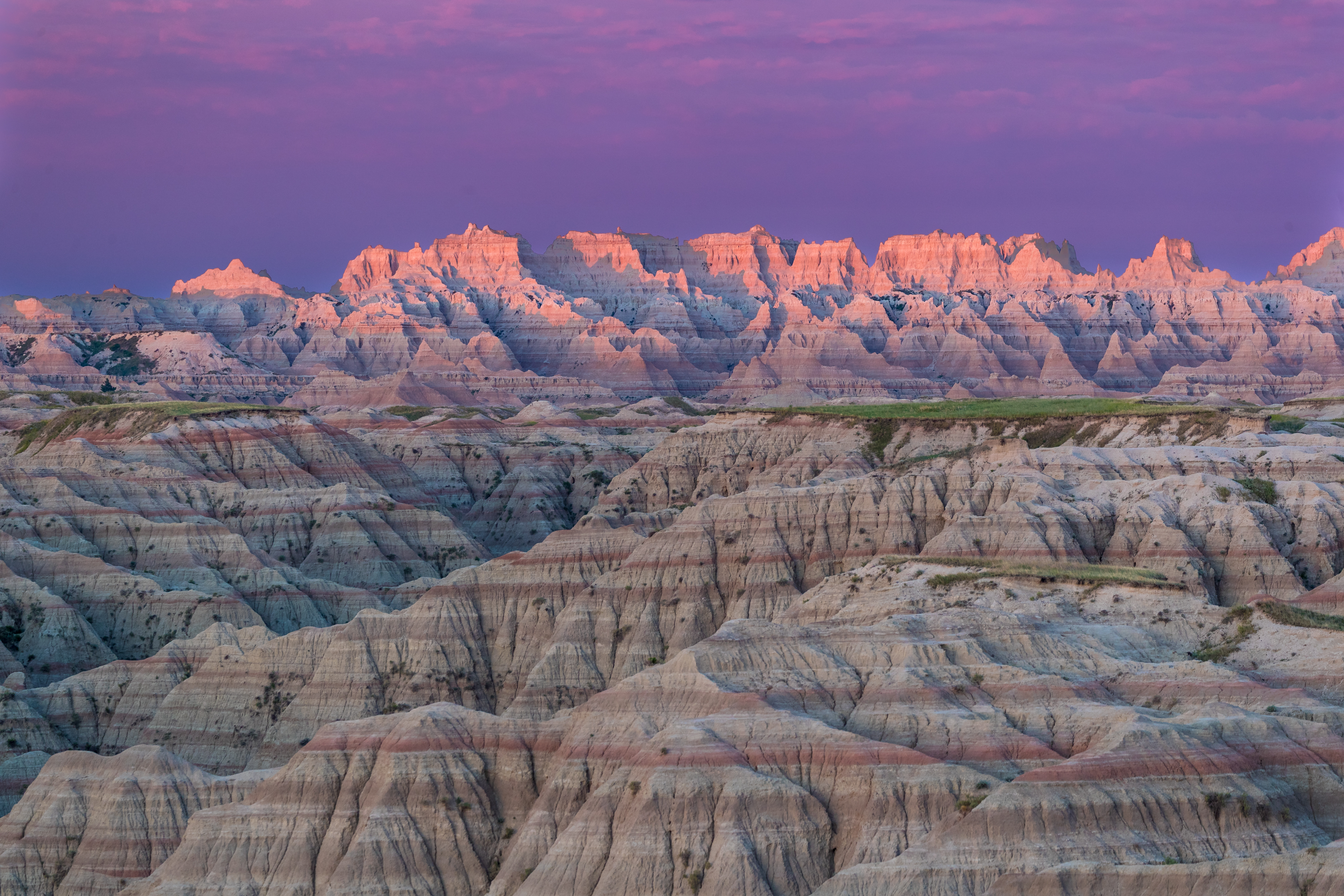 Badlands Sunrise Shutterstock 1787539799 (1)