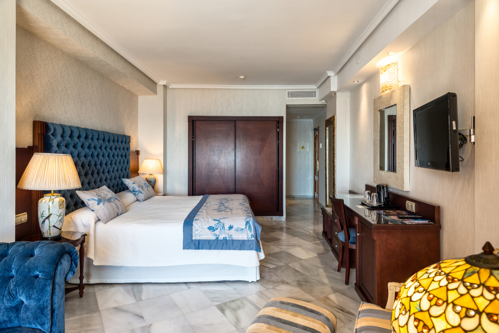 Deluxe Junior Suite (3)