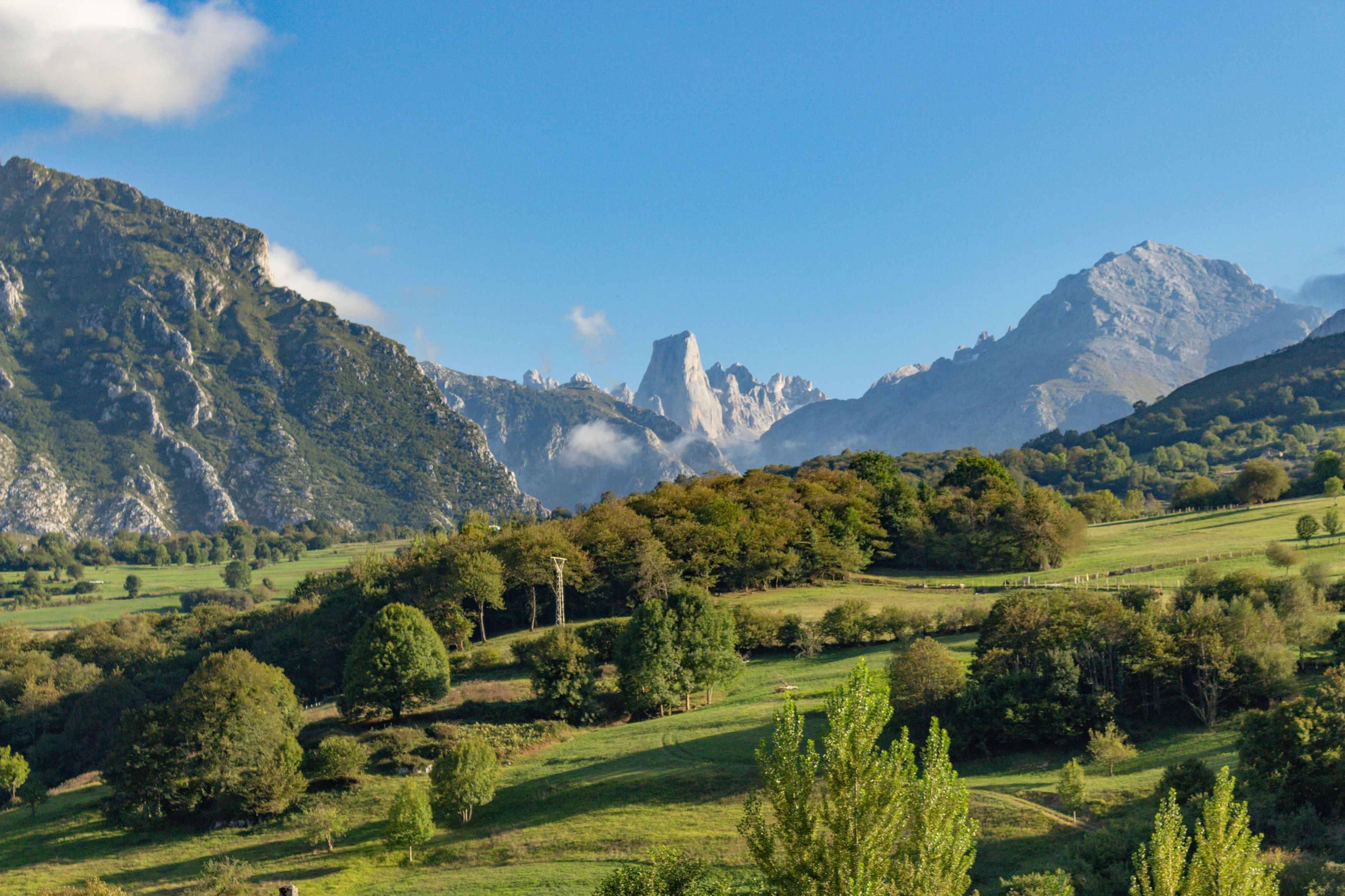 The Naranjo De Bulnes Shutterstock 1962477745 (1)