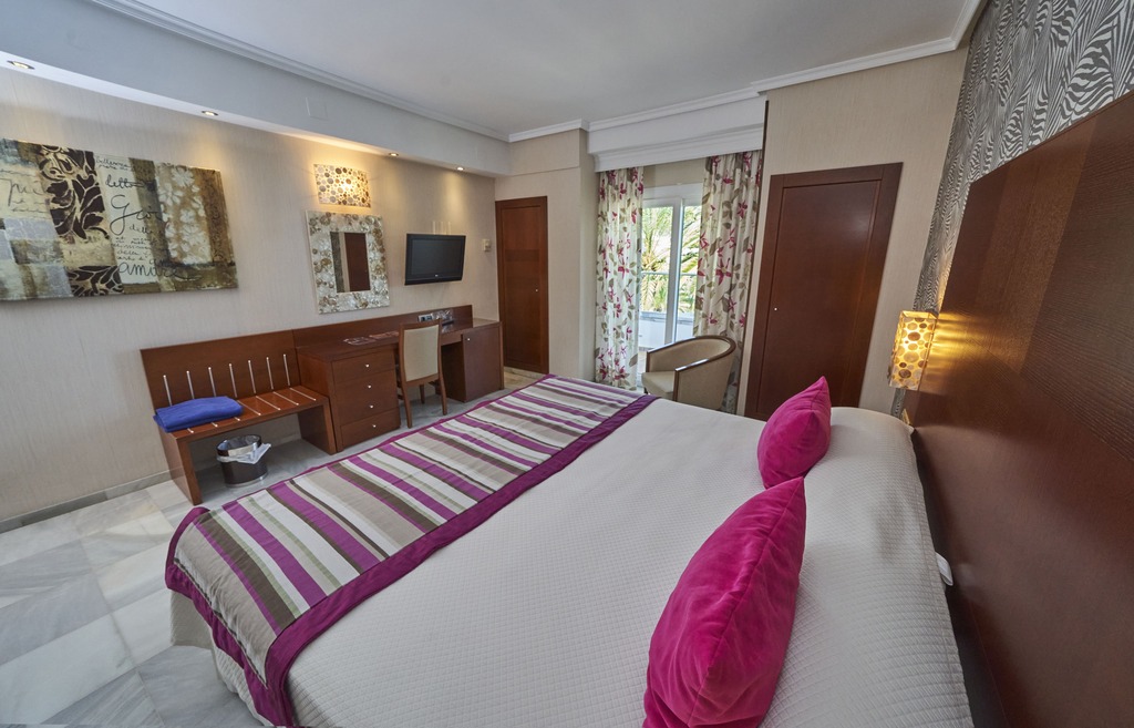 Side Sea View Room (1)