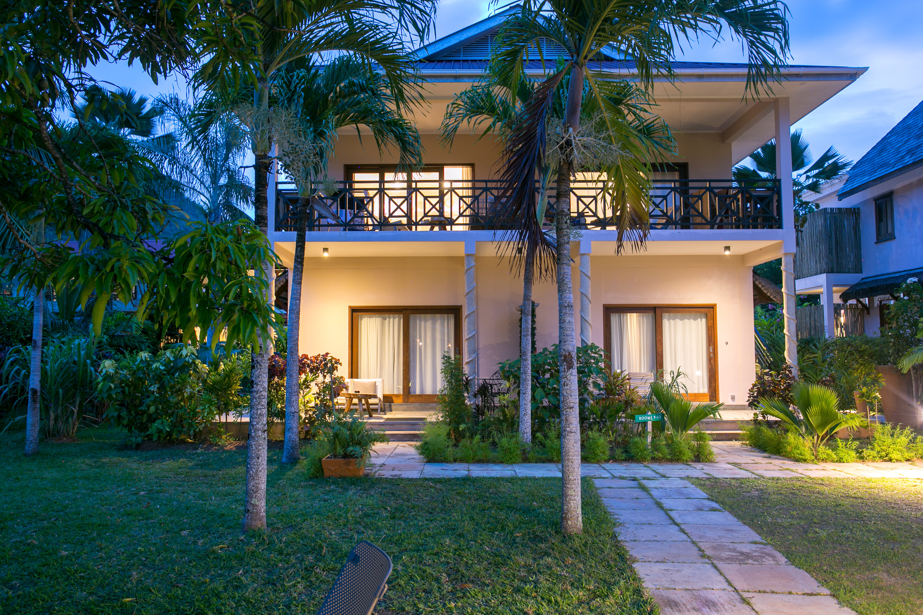 Masonstarvel Leslauriers Familyrooms Exterior