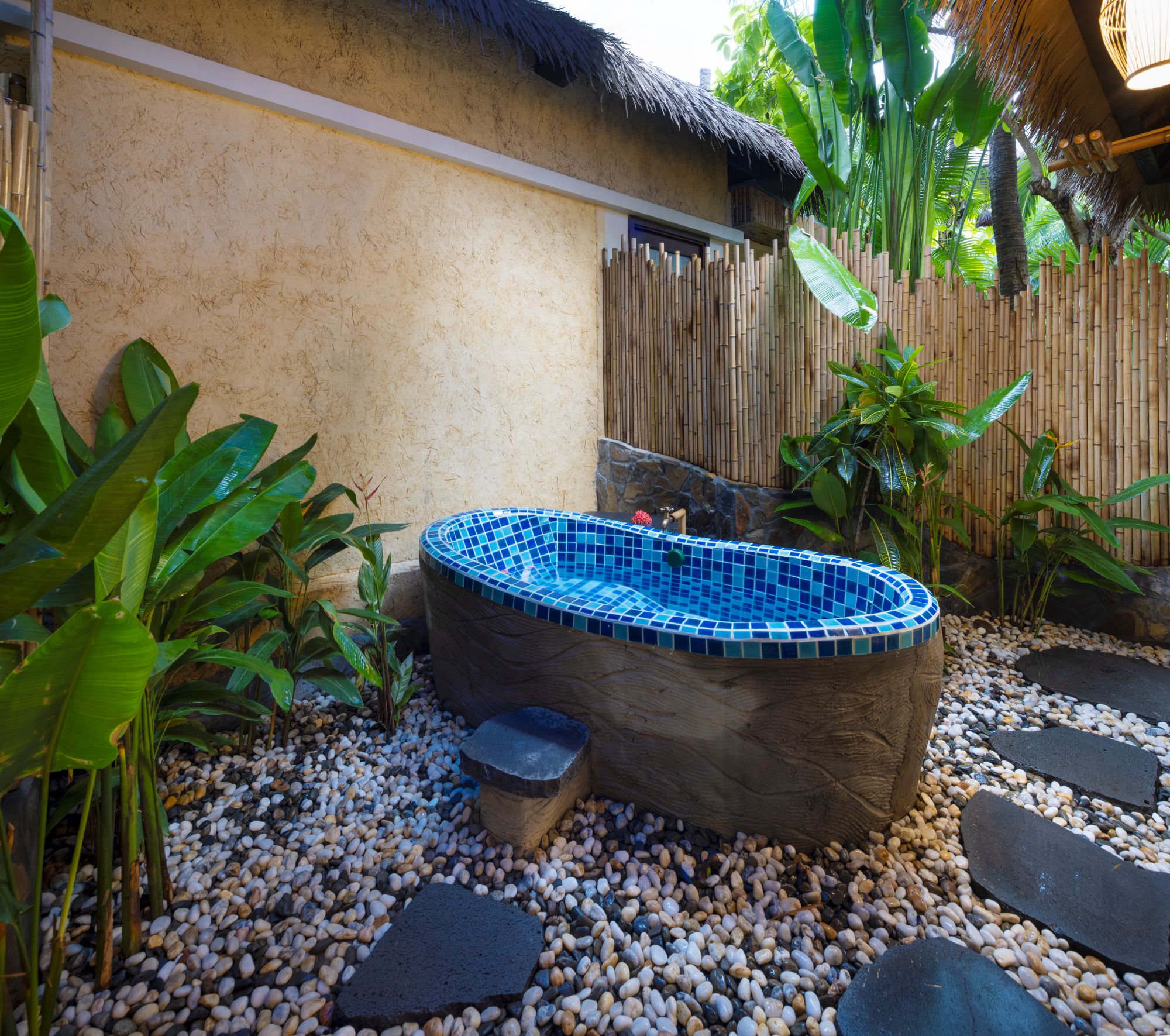 SERENE OASIS 5 Small