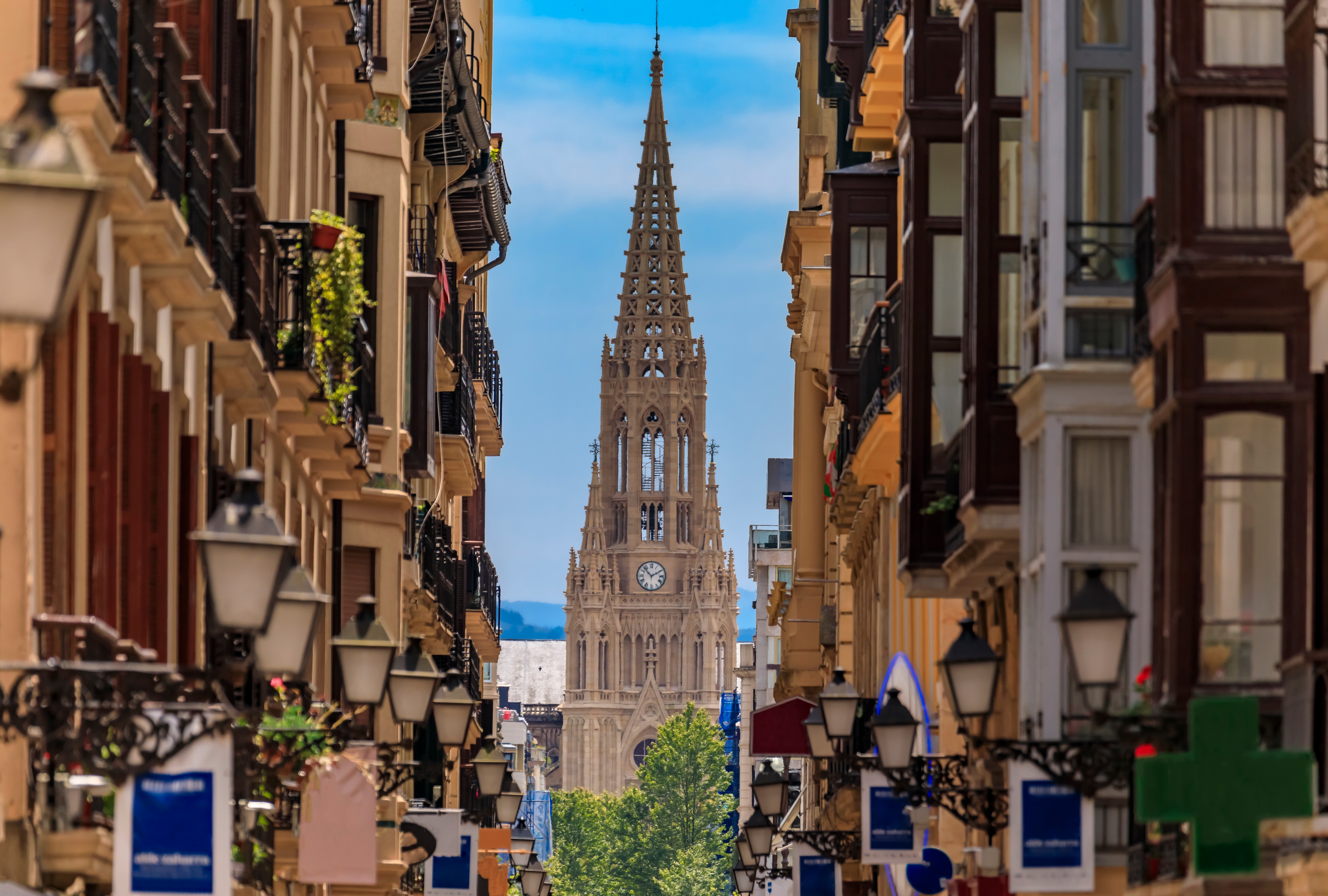 San Sebastian Shutterstock 2199866645