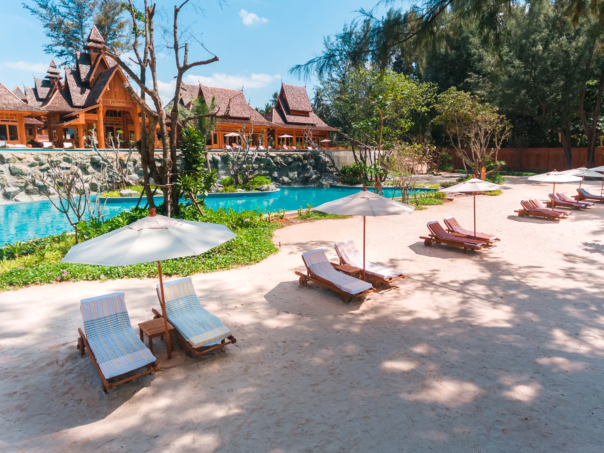 SNT Pool Beach ๒๐๐๒๐๔ 0011