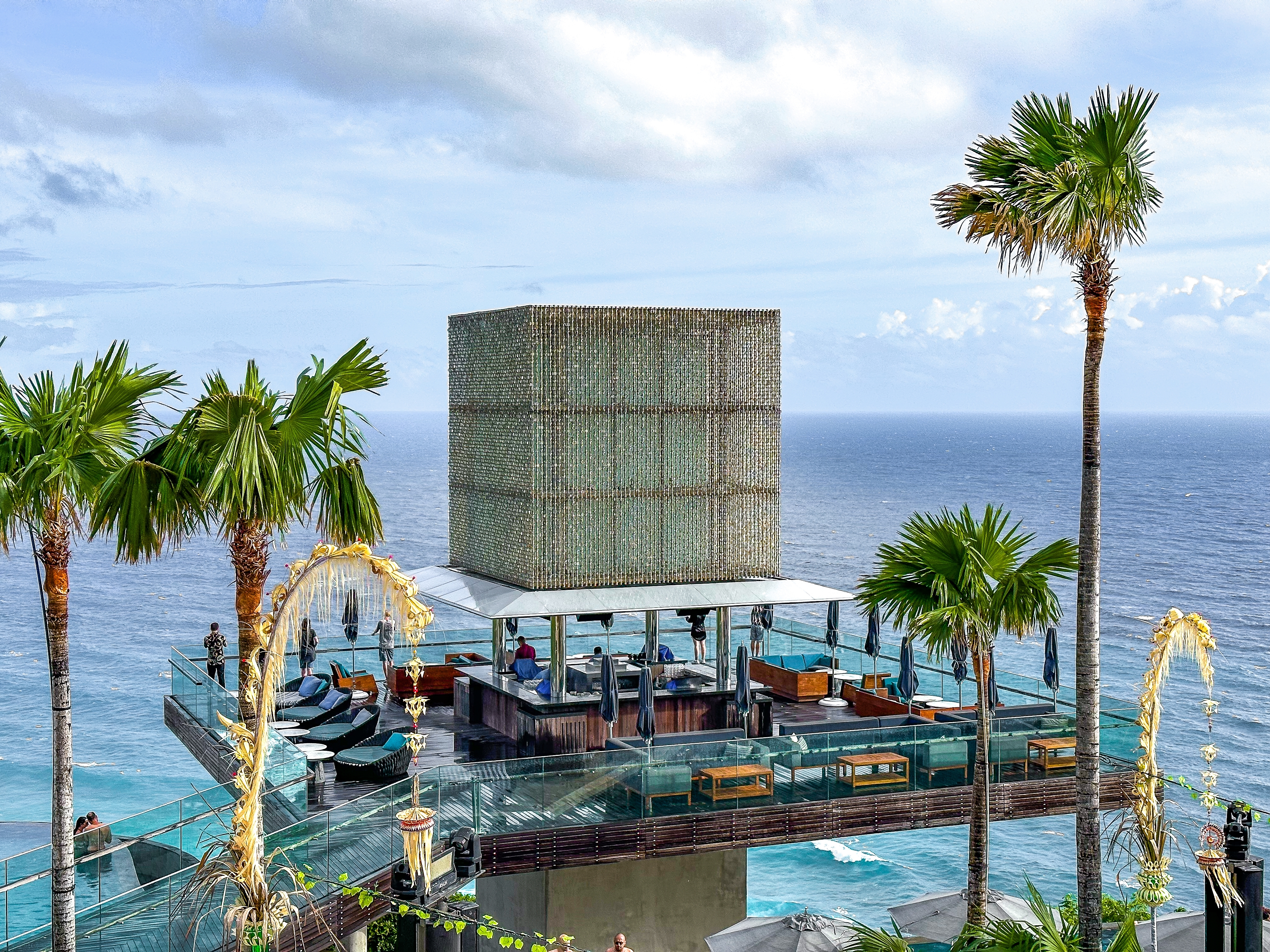 Shutterstock 2302254639 (Beach Club On The Cliffs Of Uluwatu In Bali, Indonesia)