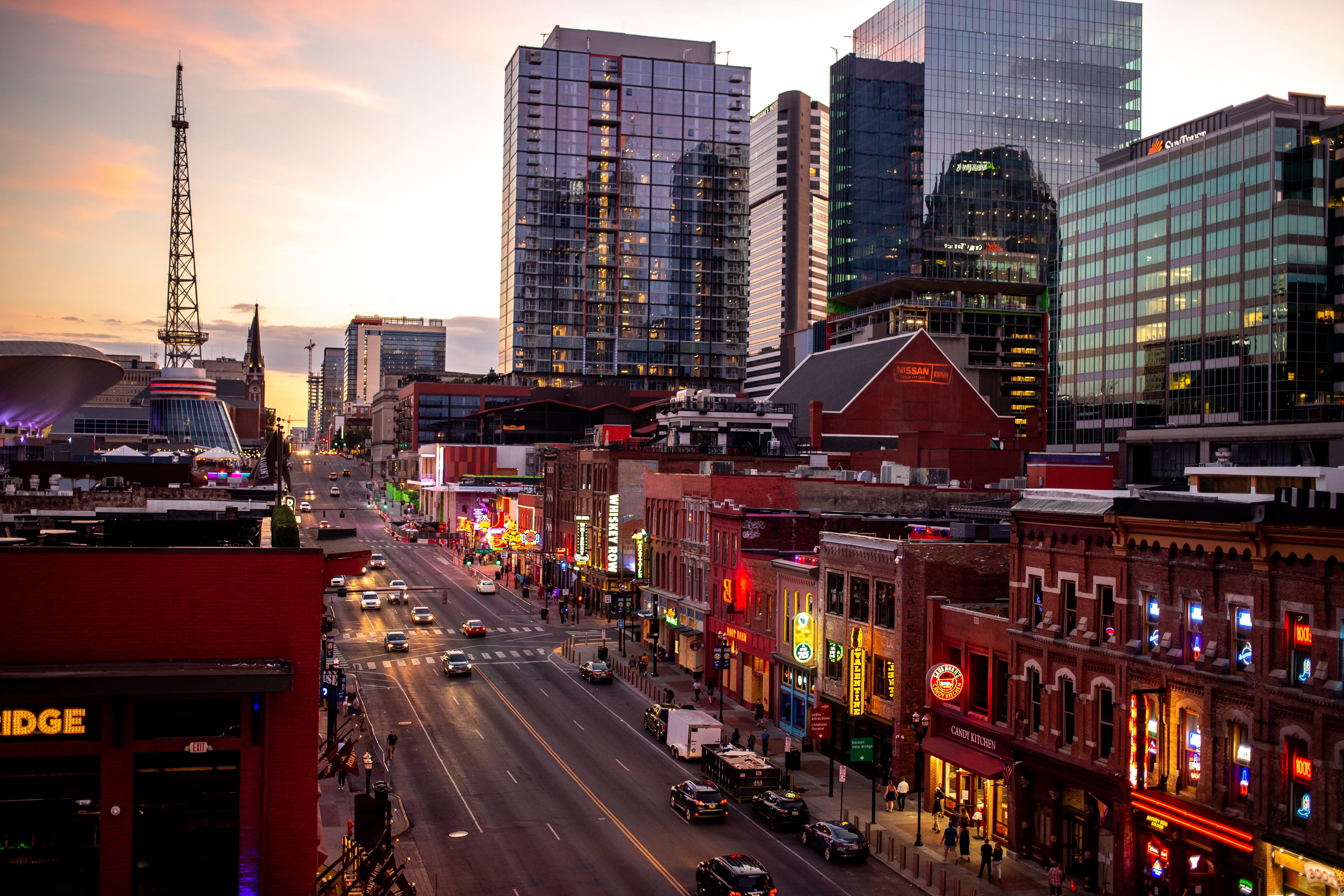 Shutterstock 2132548597 NASHVILLE, UNITED STATES Oct 24, 2020 A Cityscape Of Downtown Nashville Tennessee Ryman Auditorium Cityscape Nightlife City Lights