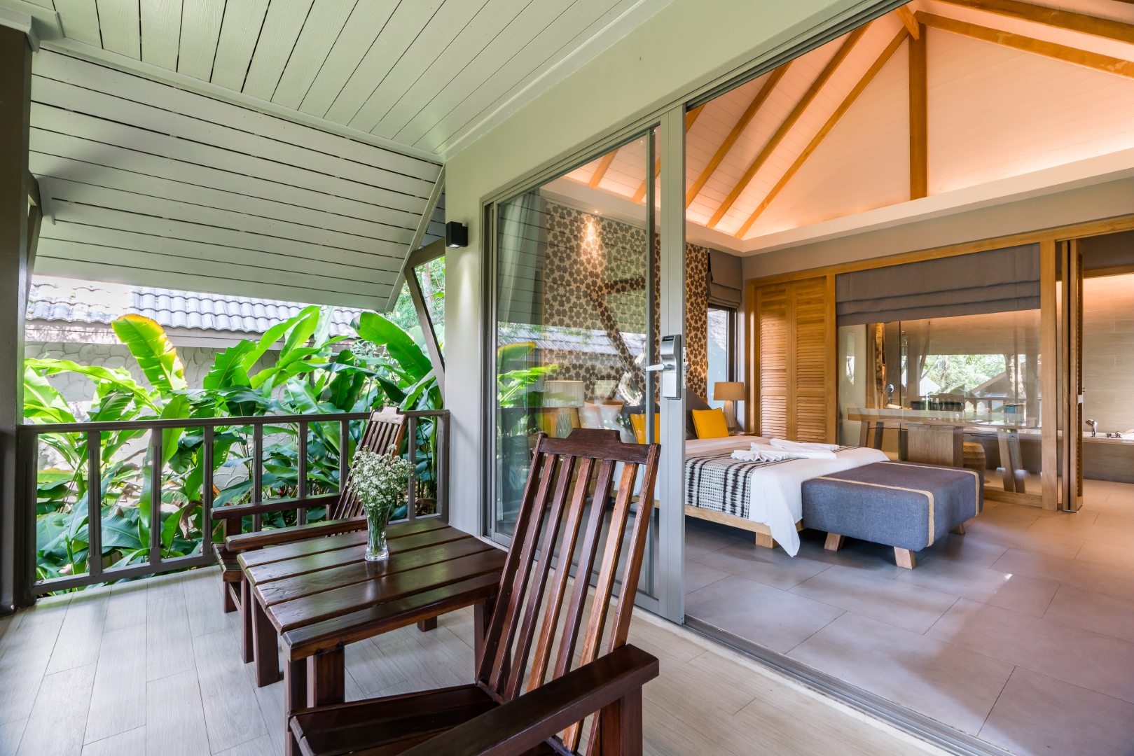 Garden View Deluxe Villa (1)