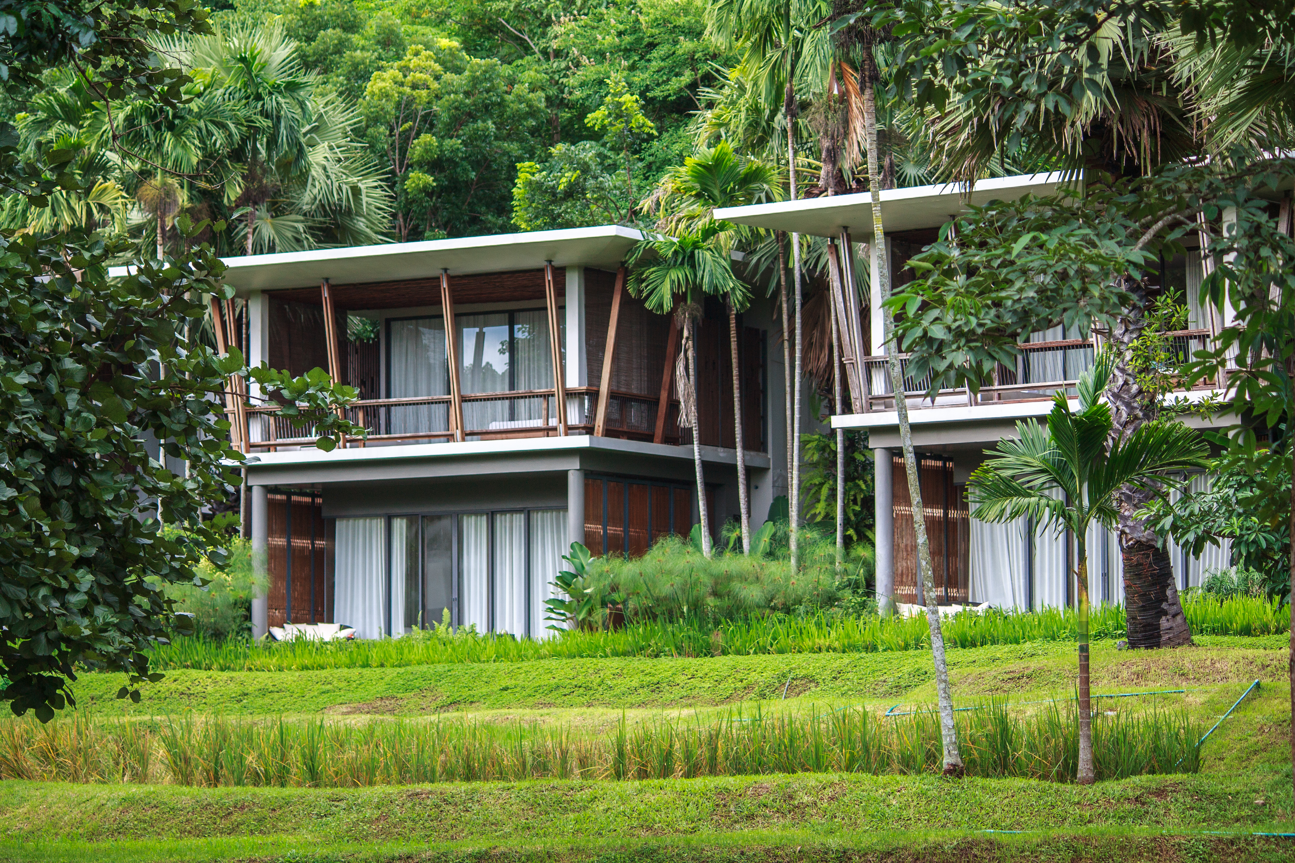 4.7 Plung Pool Pavillion