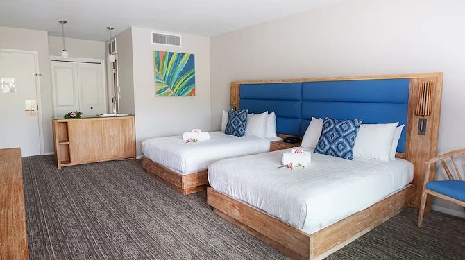 Royal Kona Resort Standard Room 3